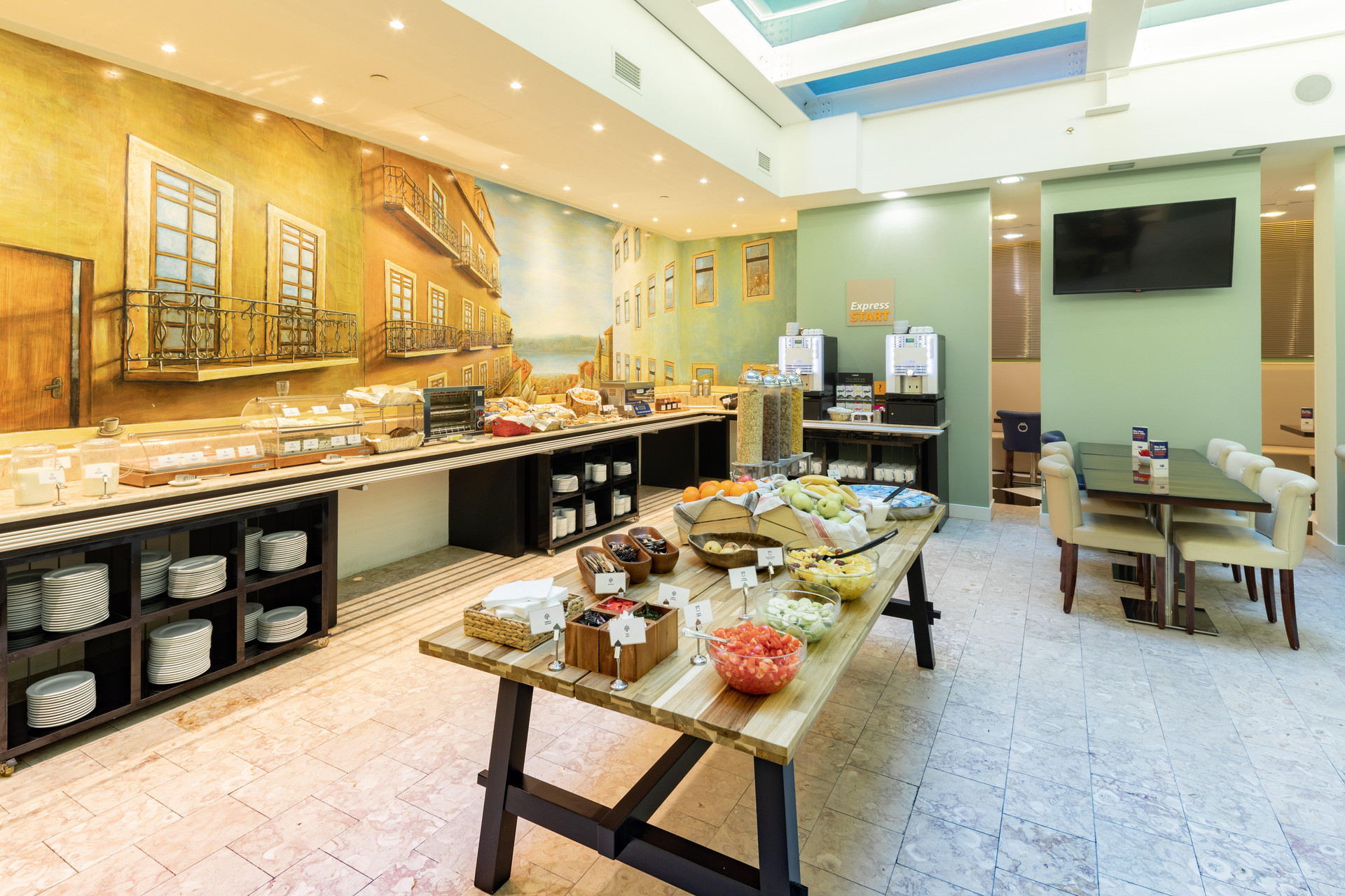 Restaurant Holiday Inn Express Av.Liberdade