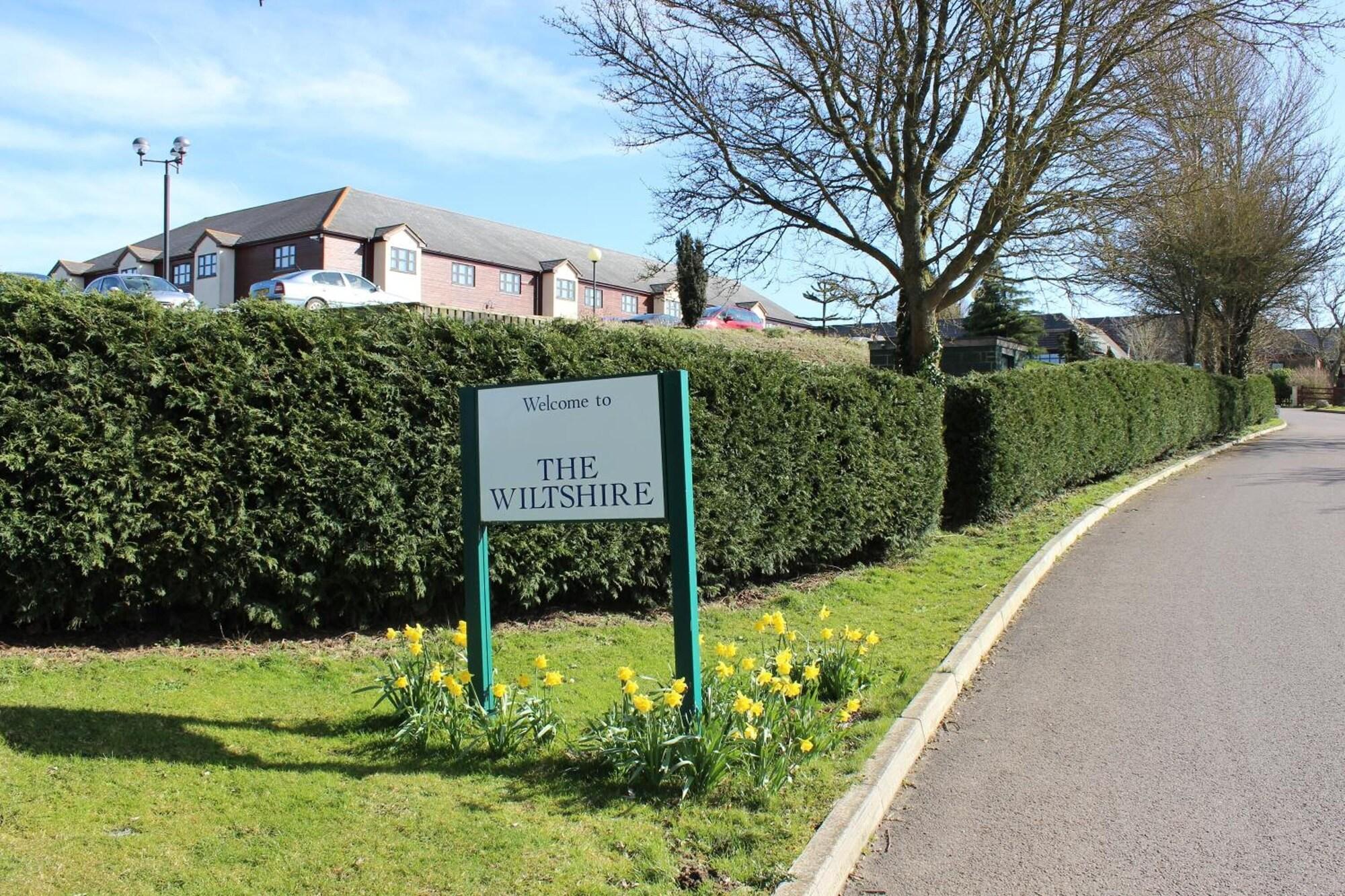Vista Exterior The Wiltshire Hotel, Golf and Leisure Resort