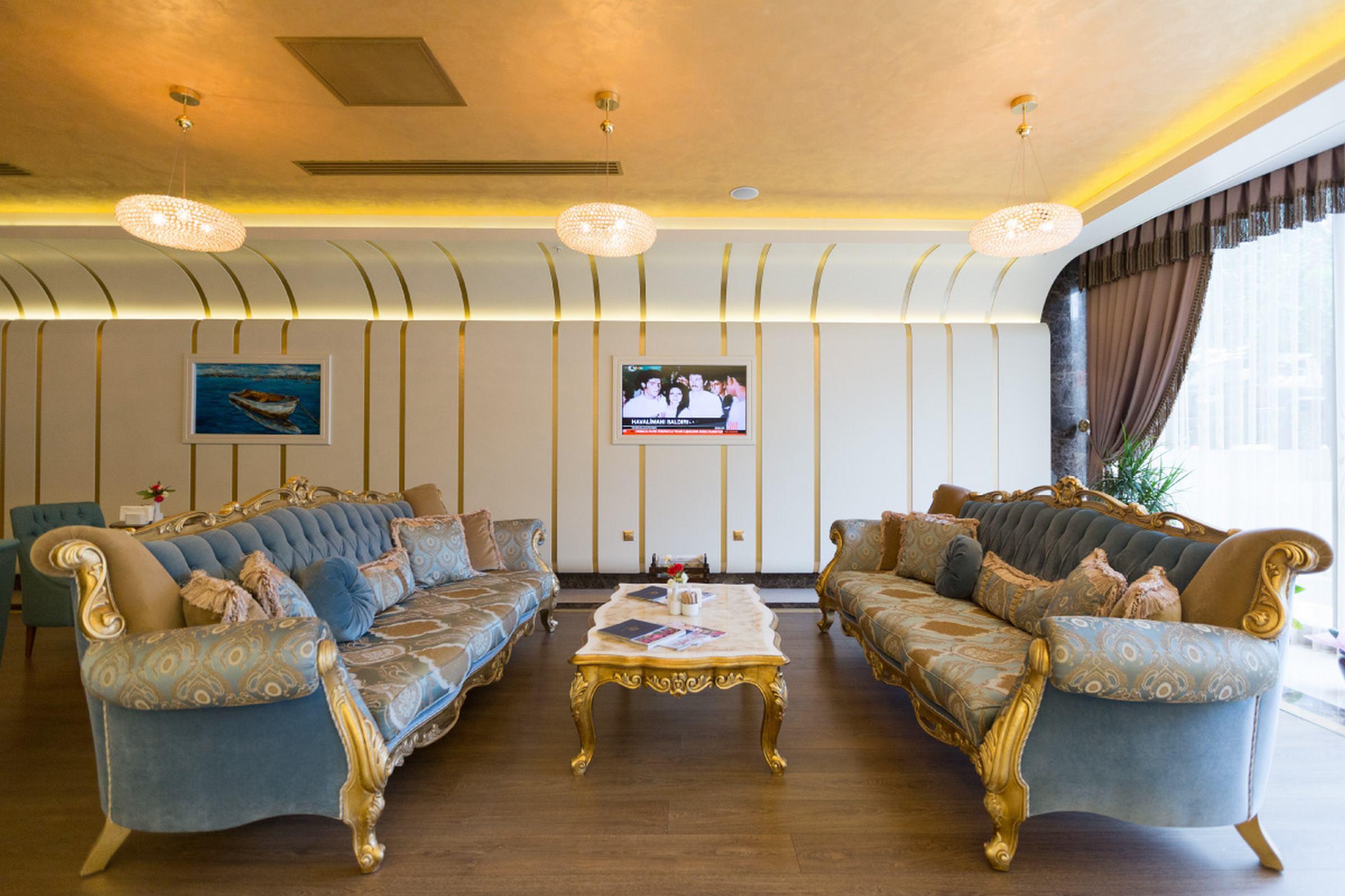 Vista Lobby The Grand Mira Hotel