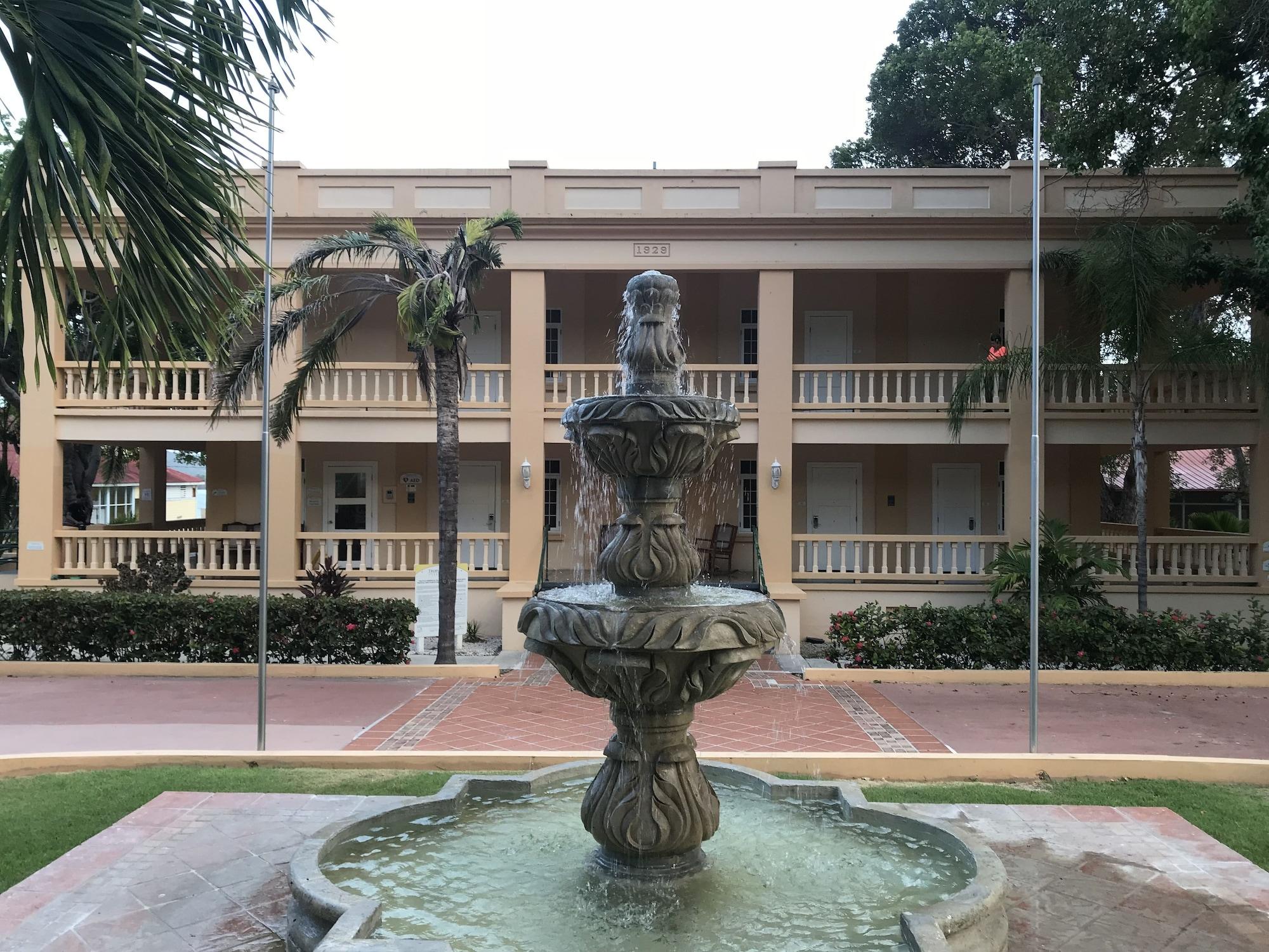 Vista Exterior Parador Guánica 1929