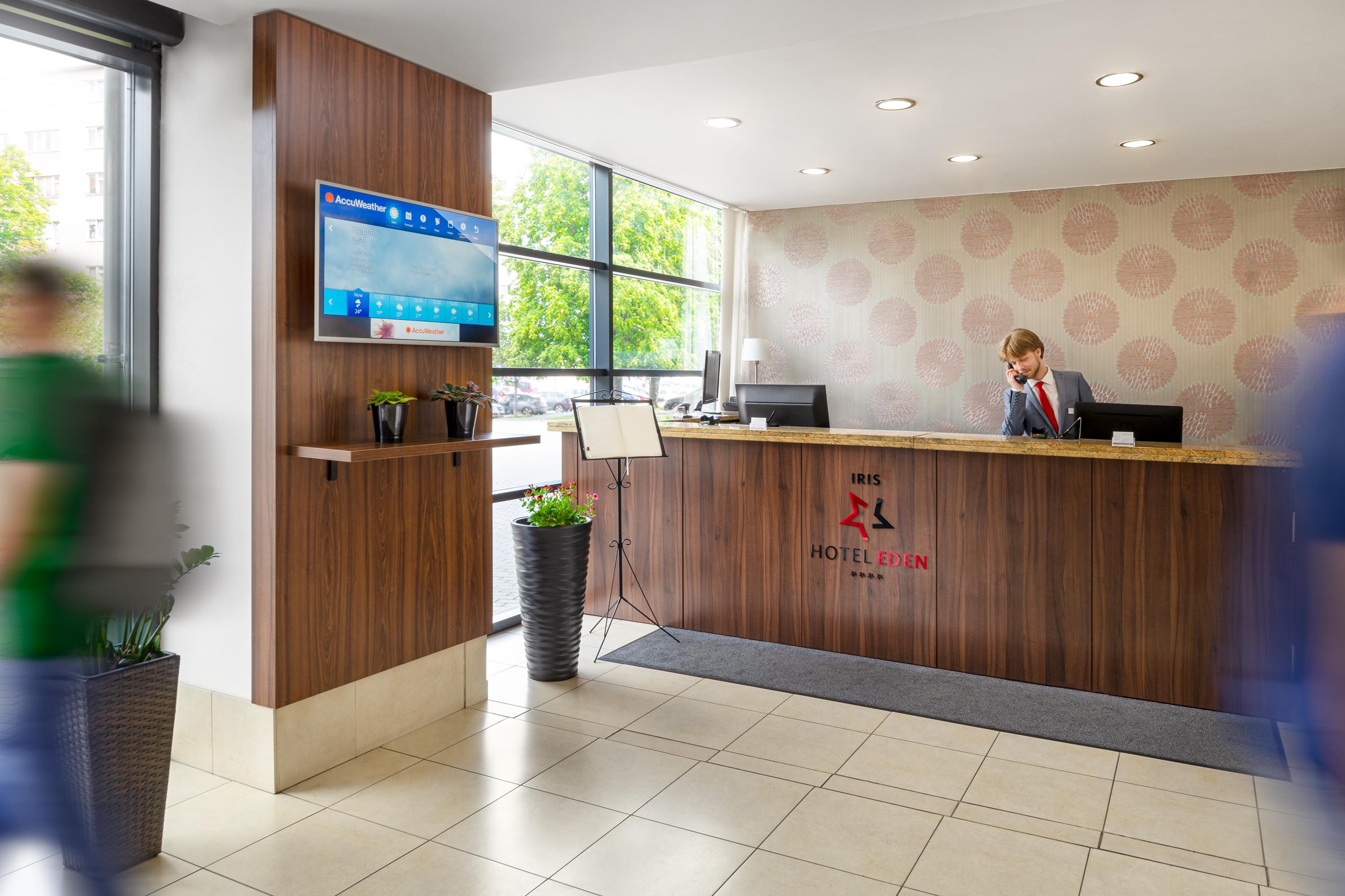 Vista Lobby Iris Hotel Eden - Czech Leading Hotels