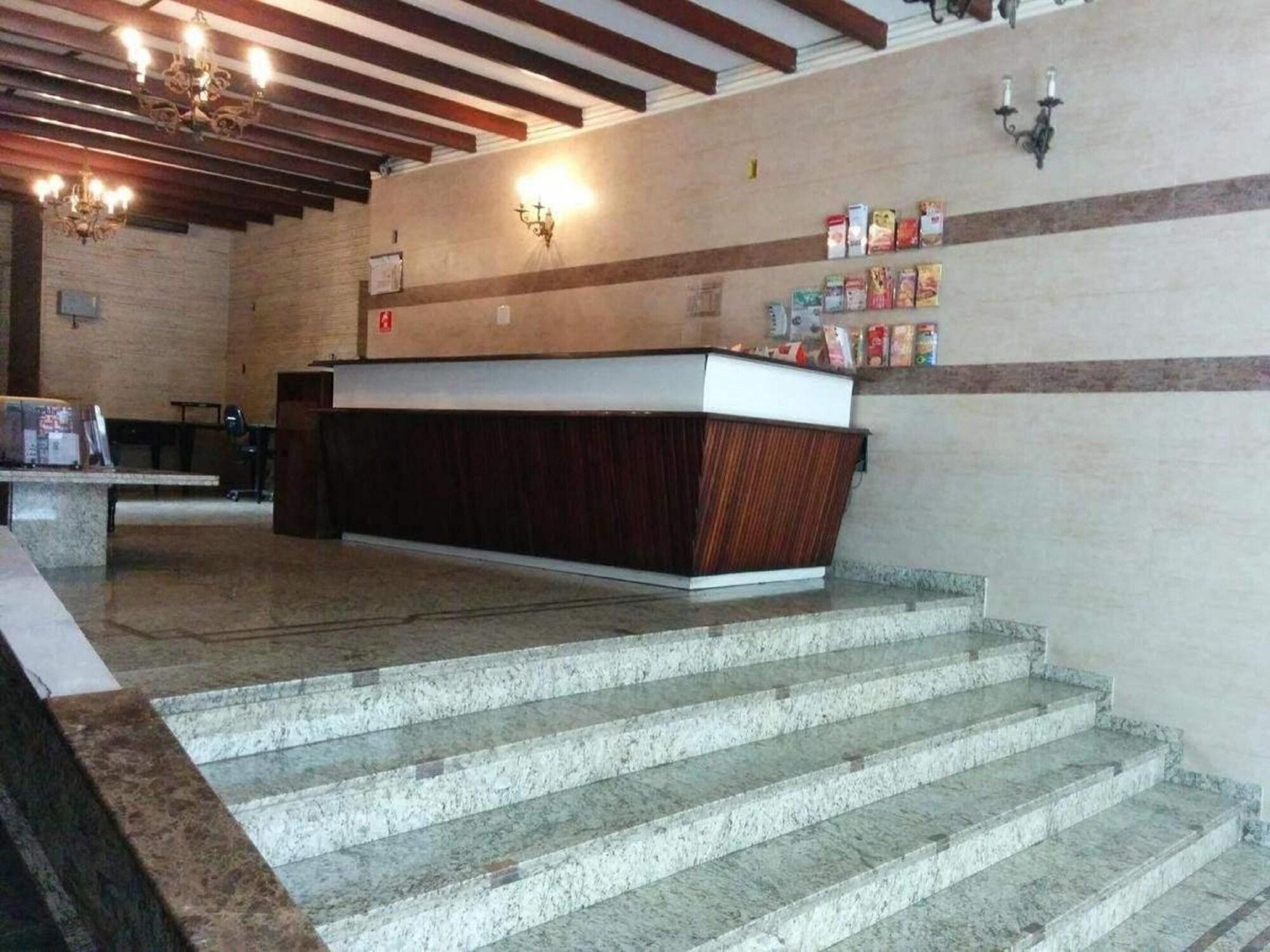 Vista Lobby Novo Paramount Hotel