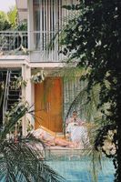 Alojamiento - SUNKISS pool.bed.cafe