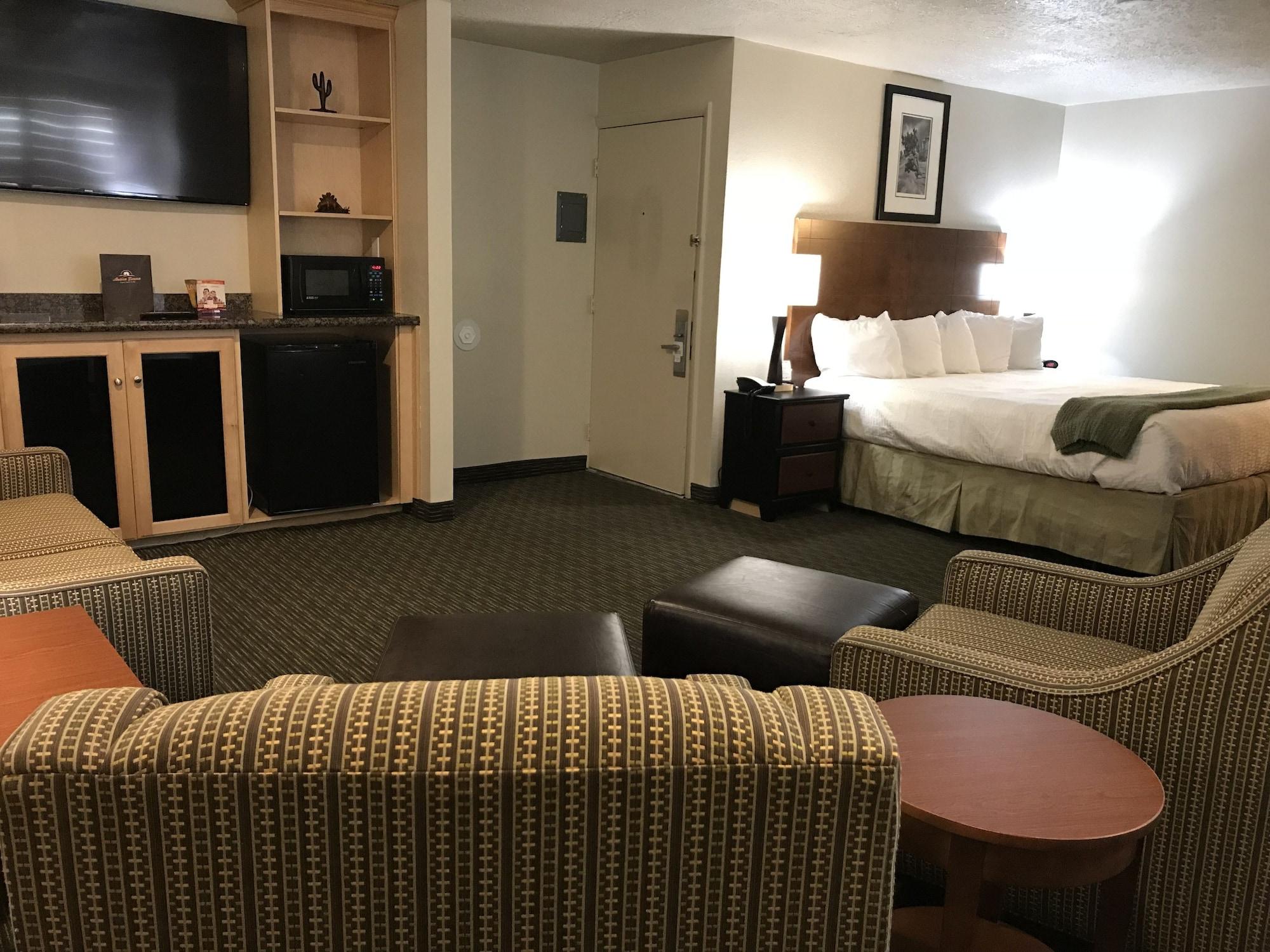 Habitación Dinosaur Inn & Suites