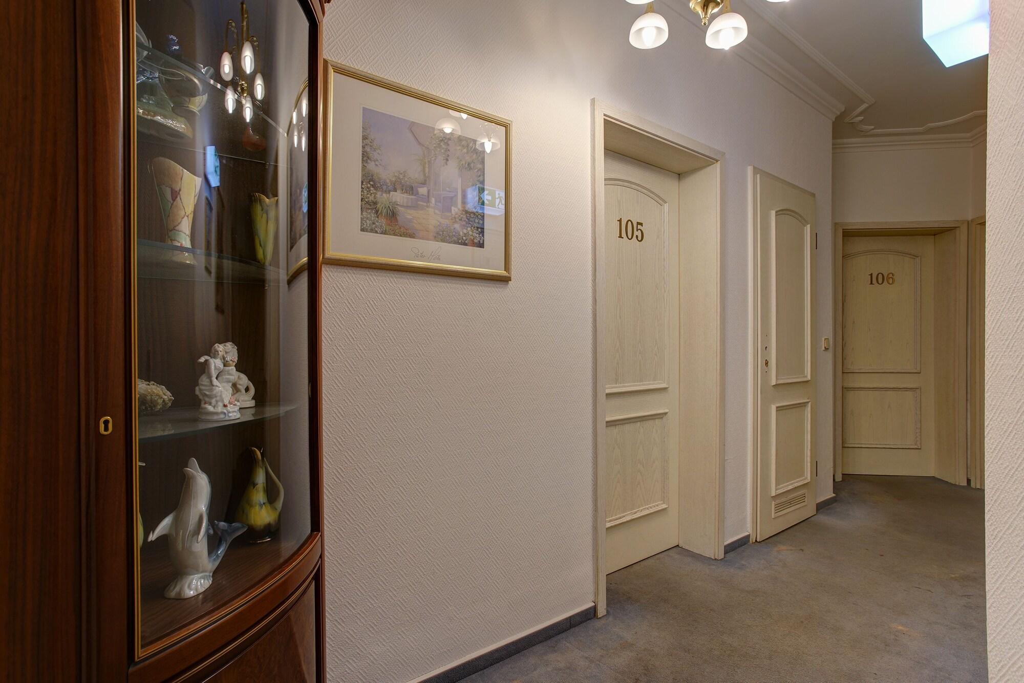 Varios Centro Hotel Arde Koln, Trademark Collection by Wyndham