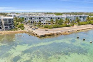 Alquiler Vacacional - La Brisa - Ocean Views Across from Smathers Beach