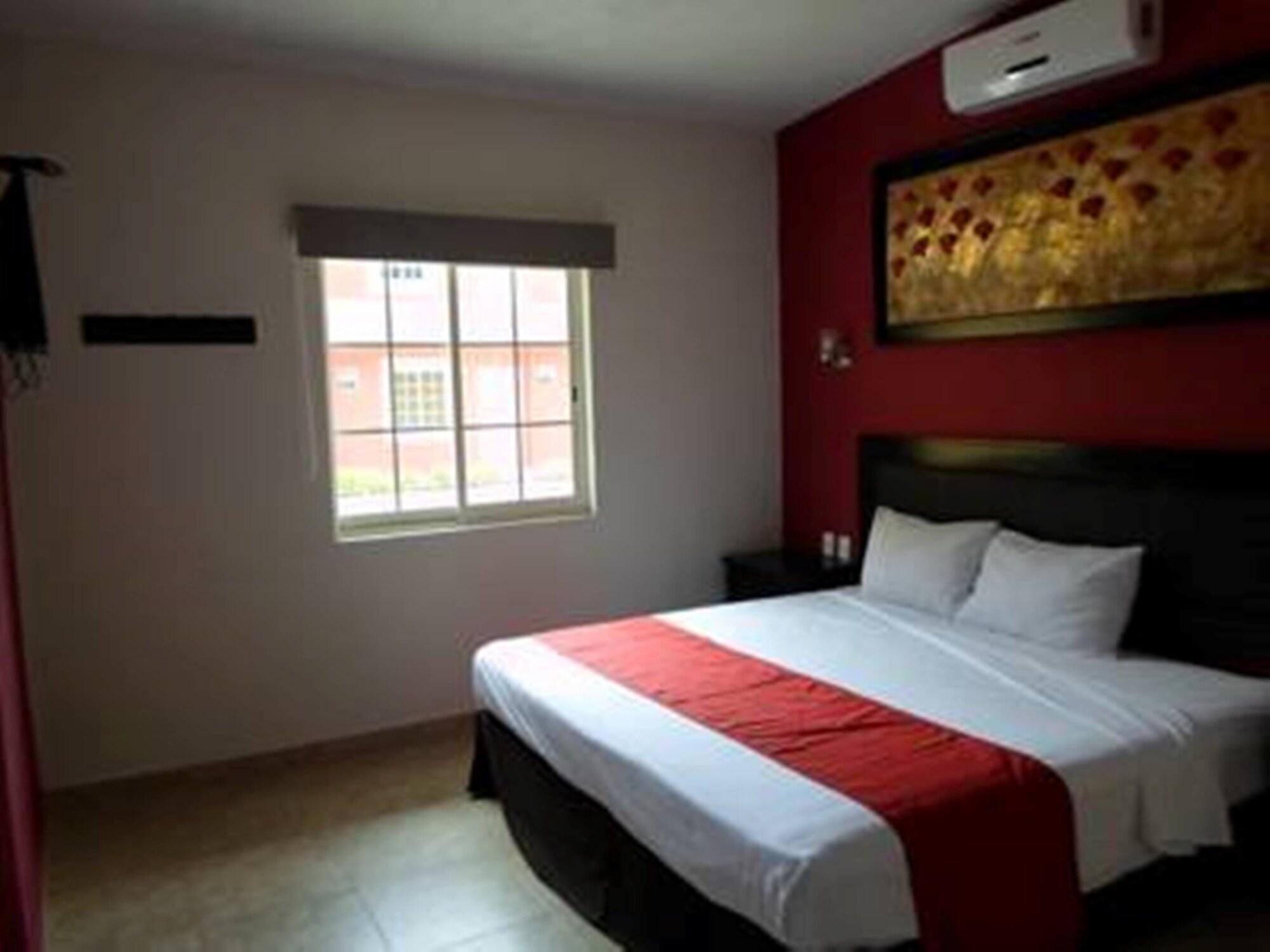 Varios Hotel Montroi City
