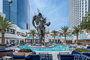 Alojamiento - Elegant Strip Views Studio at the Palms 1604