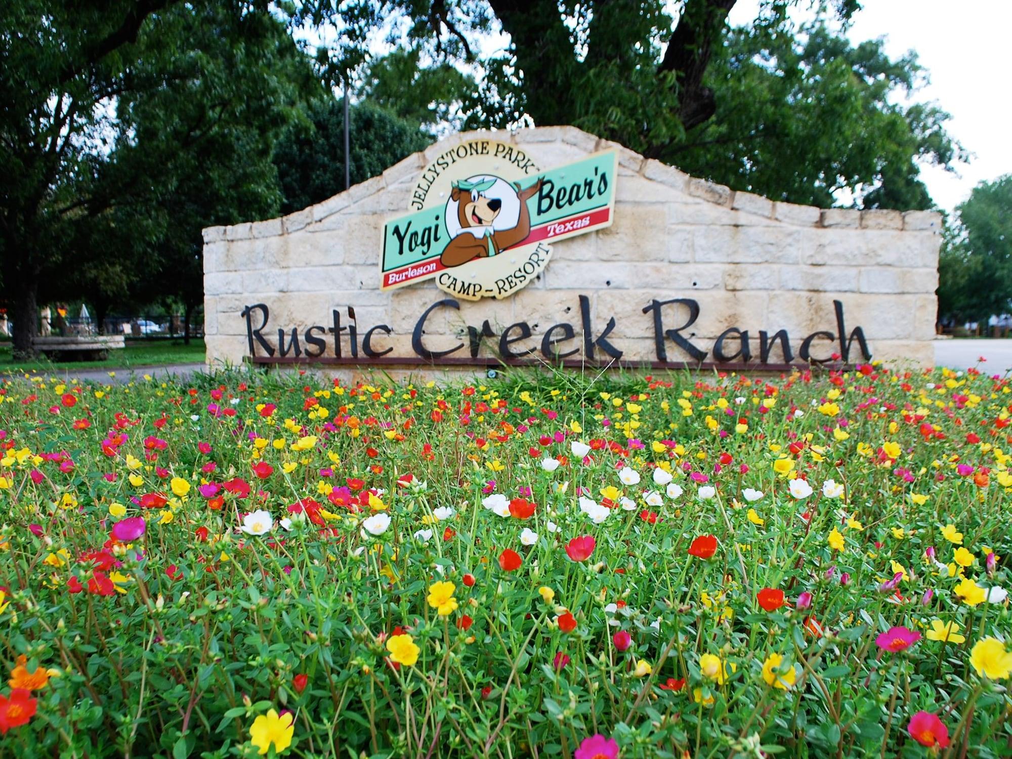Vista Exterior North Texas Jellystone Park