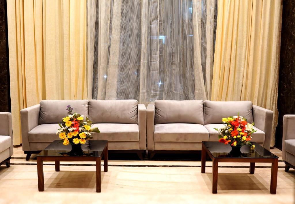 Vista Lobby Icon Grand By Bhagini