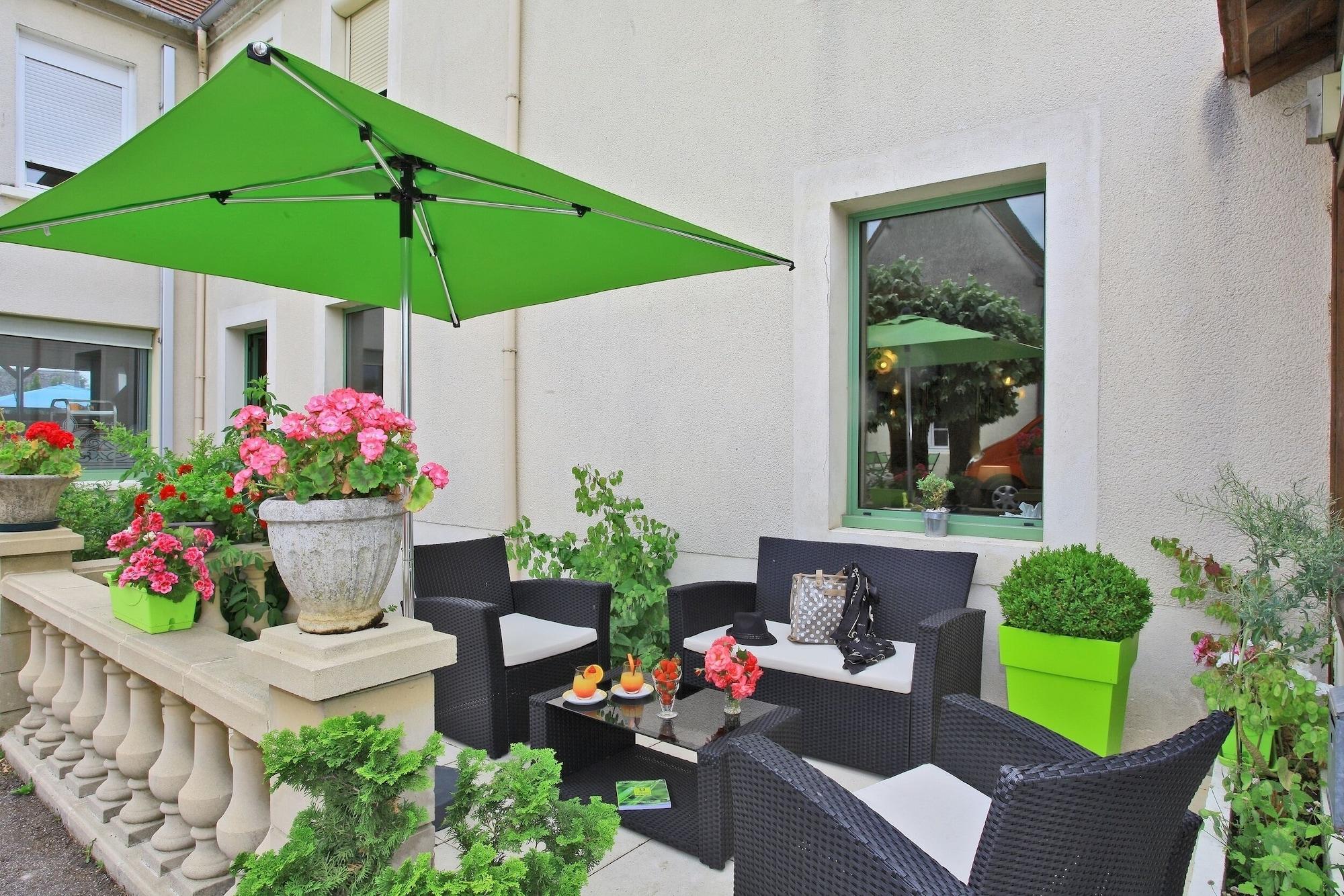 Vista Exterior Hôtel Les Voyageurs