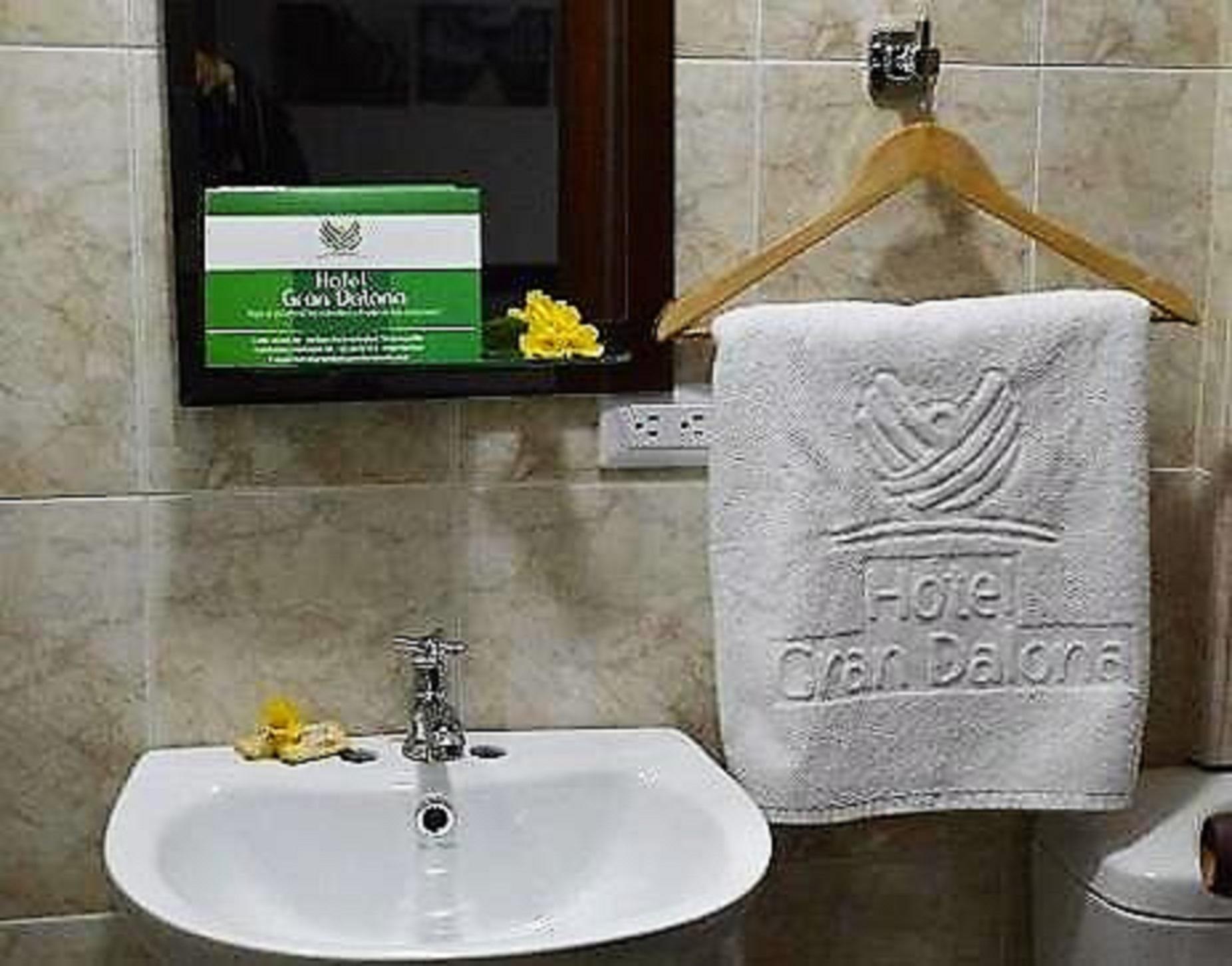 Baño Hotel Gran Dalona