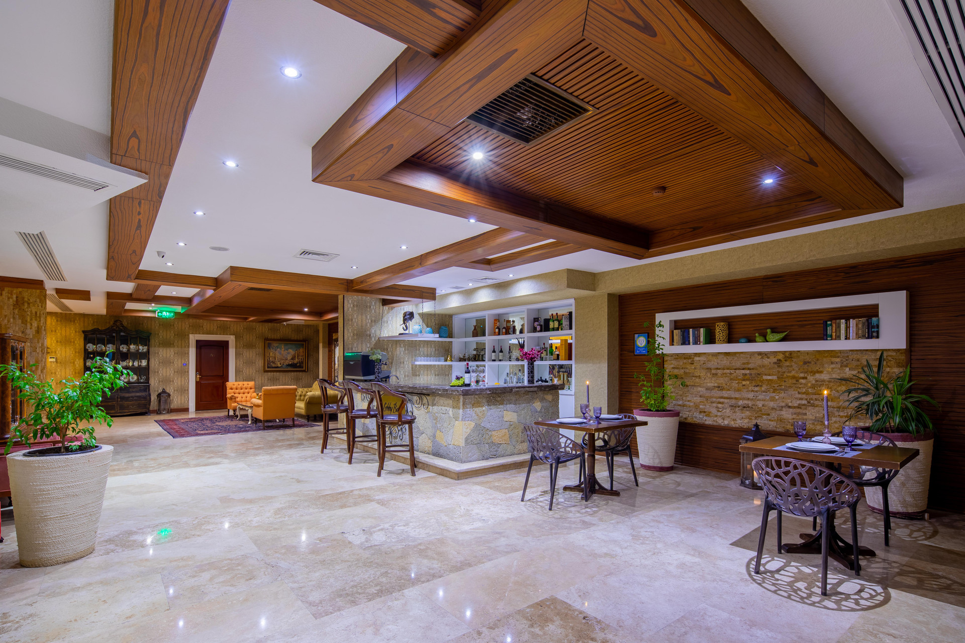 Bar/Salón Sapphire Marine