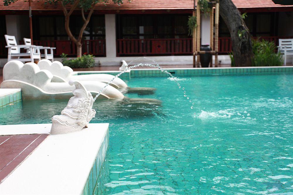 The Rim Resort Chiang Mai by null