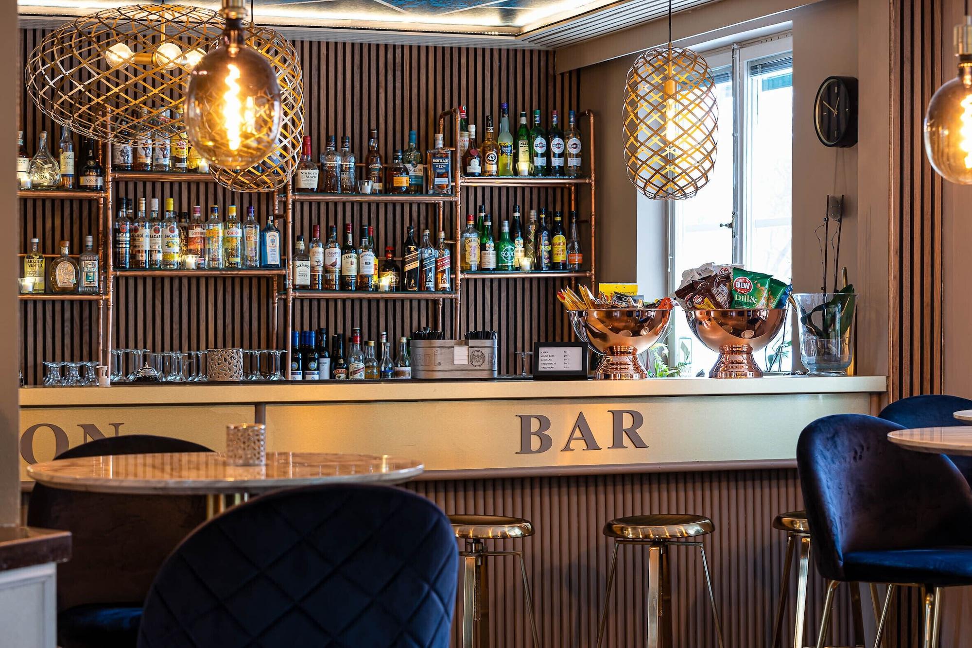 Bar/Salón Hotell Arkad