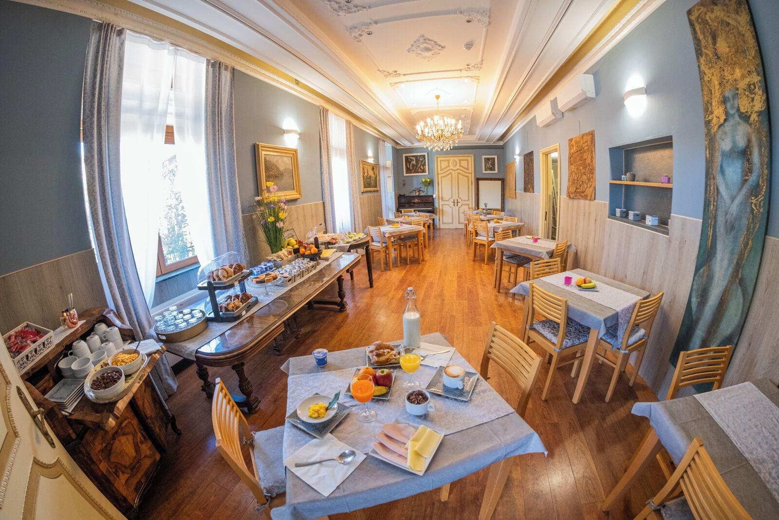 Varios Albergo Vista Lago