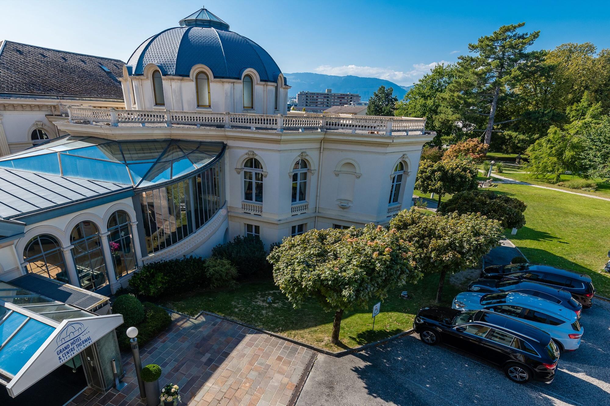 Vista Exterior Grand Hôtel et Centre Thermal