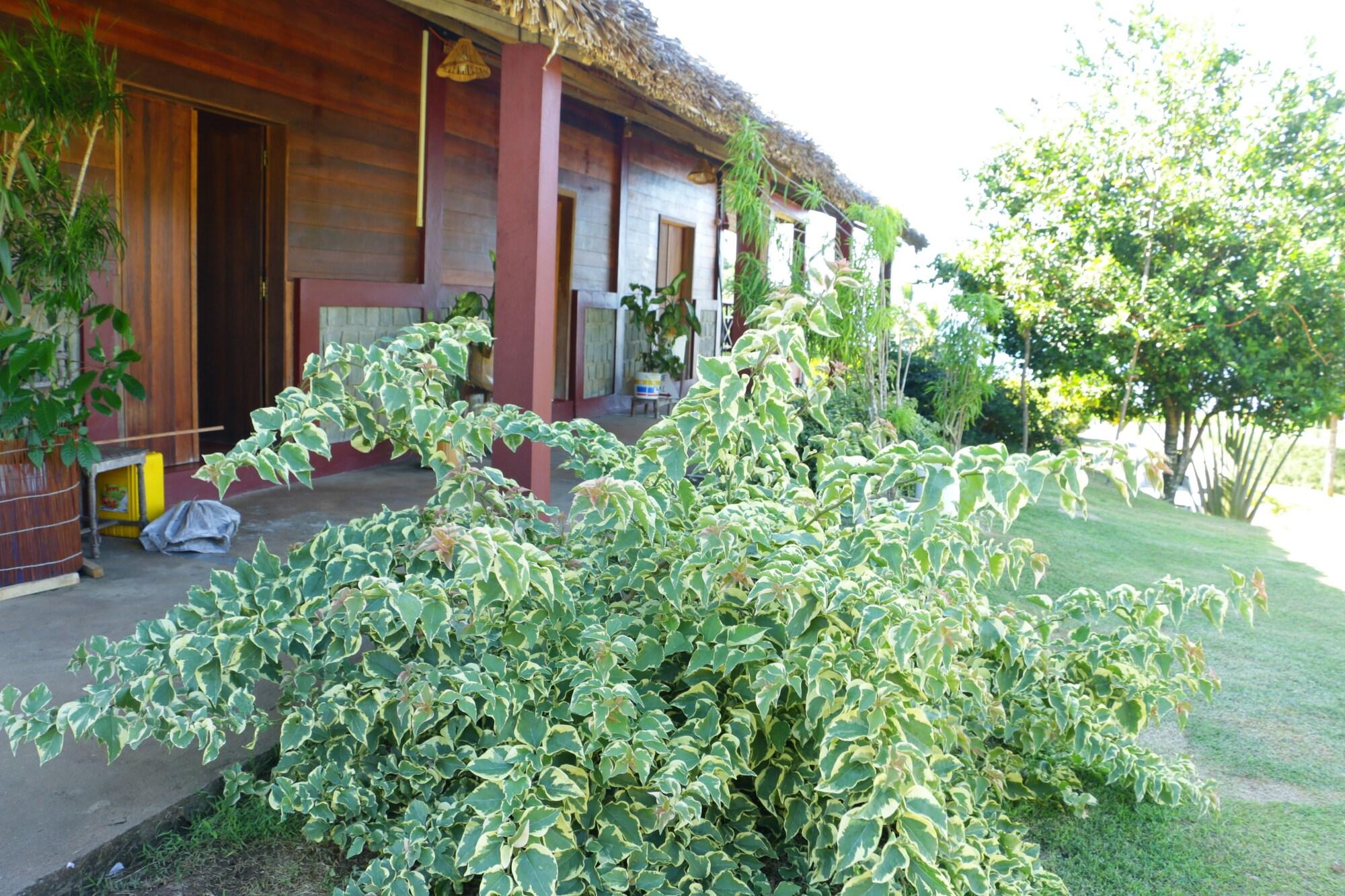 Vista Exterior Hotel Restaurant Nautile