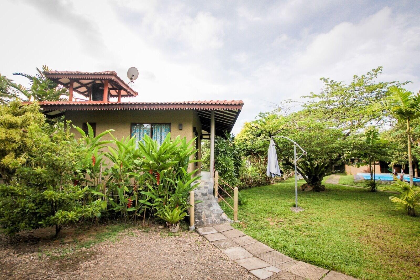 Varios Mass Eco Cabana Yoga & Spa - Unawatuna