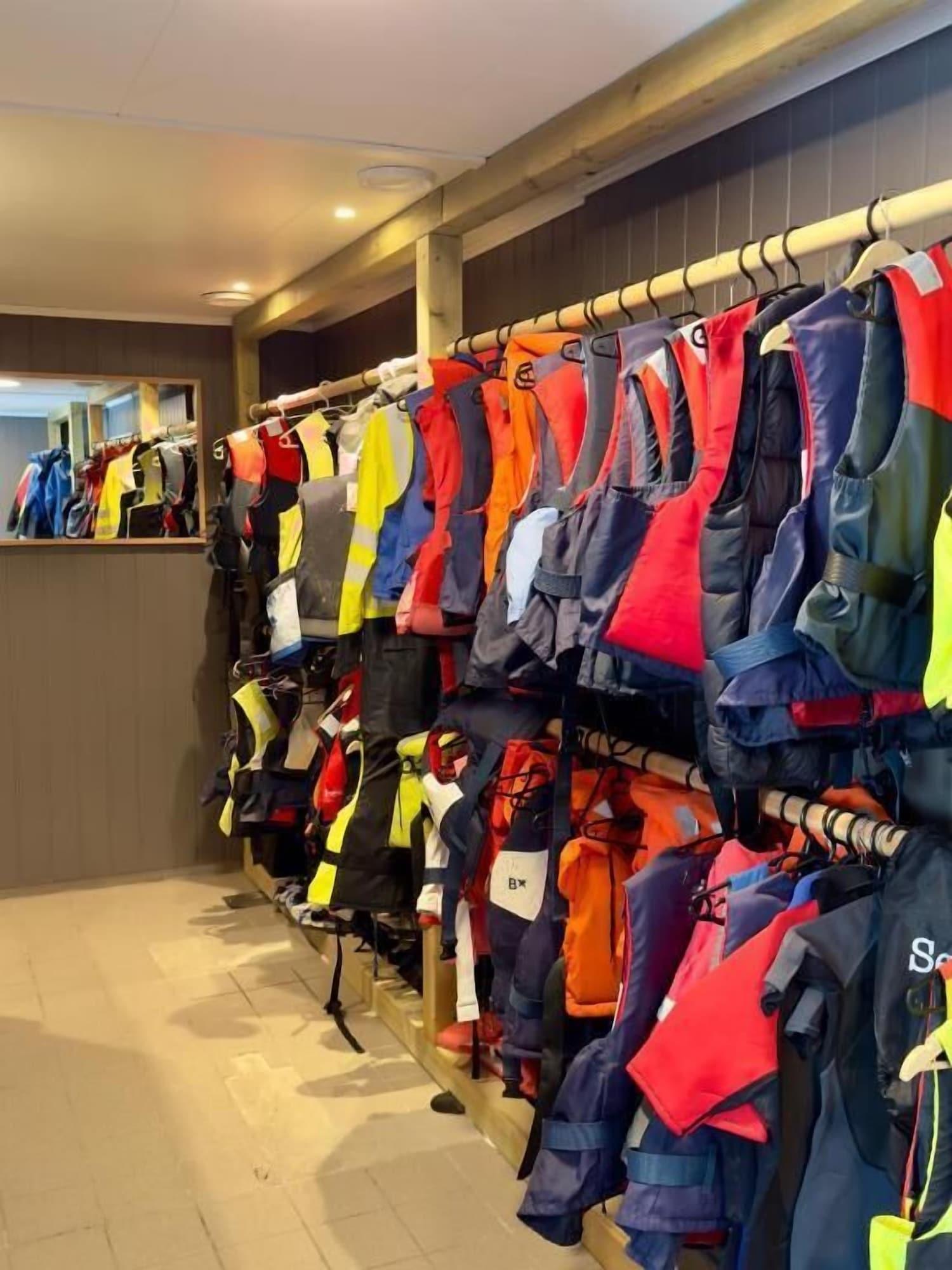 Vista Lobby Nordica Resort Florø