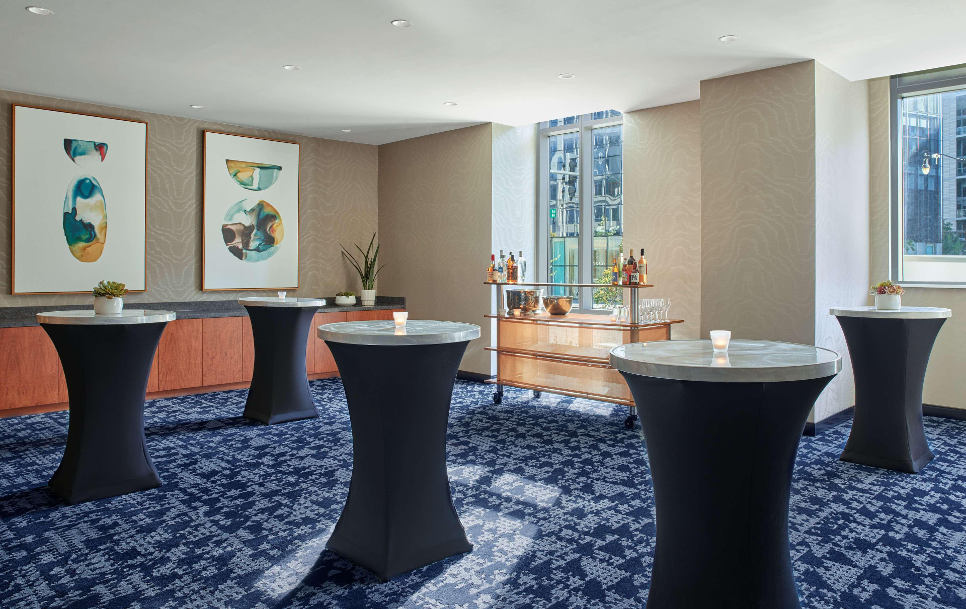 Vista Exterior Embassy Suites by Hilton Washington D.C. – Convention Center