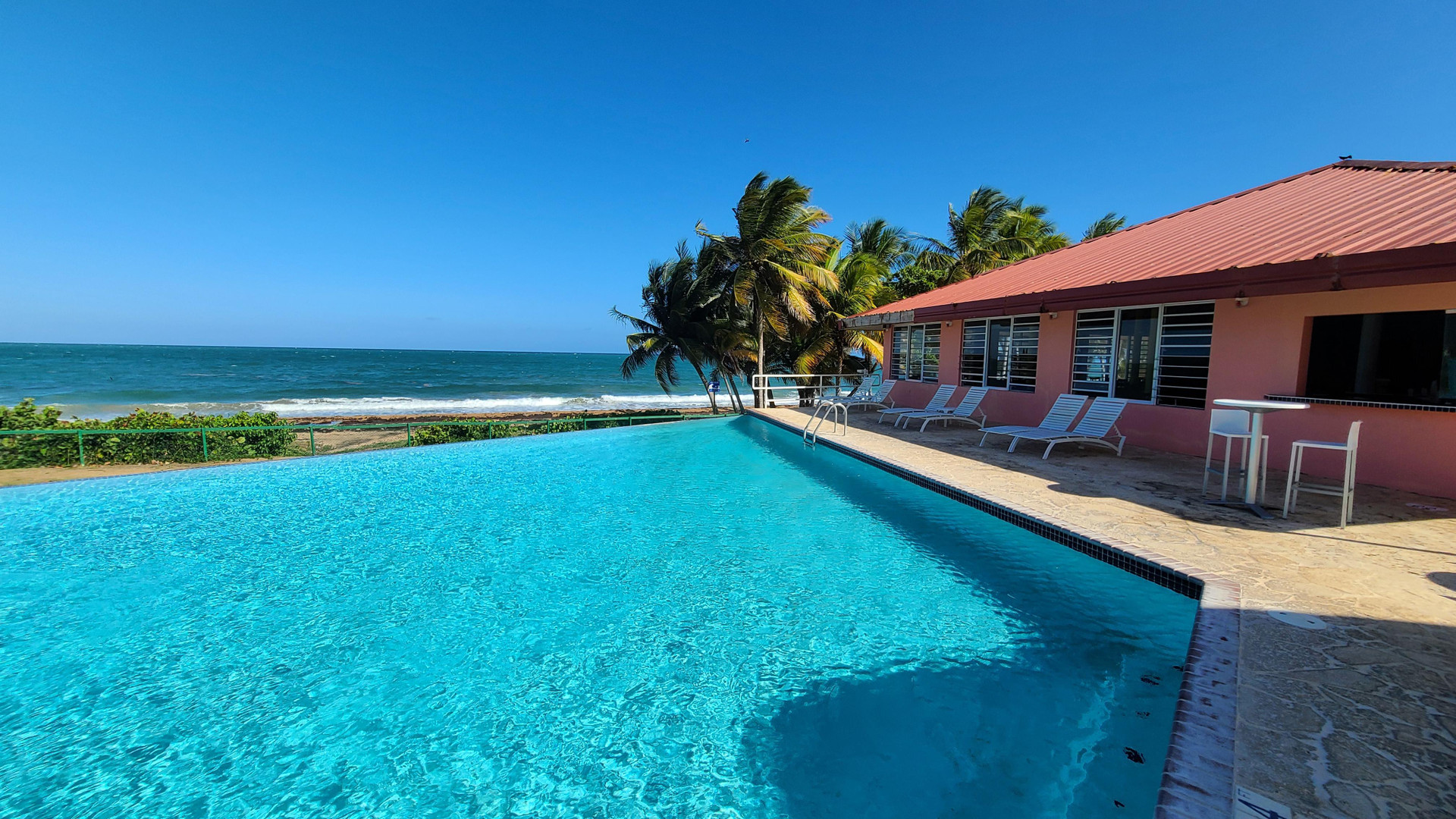 Bar/Salón Parador Maunacaribe