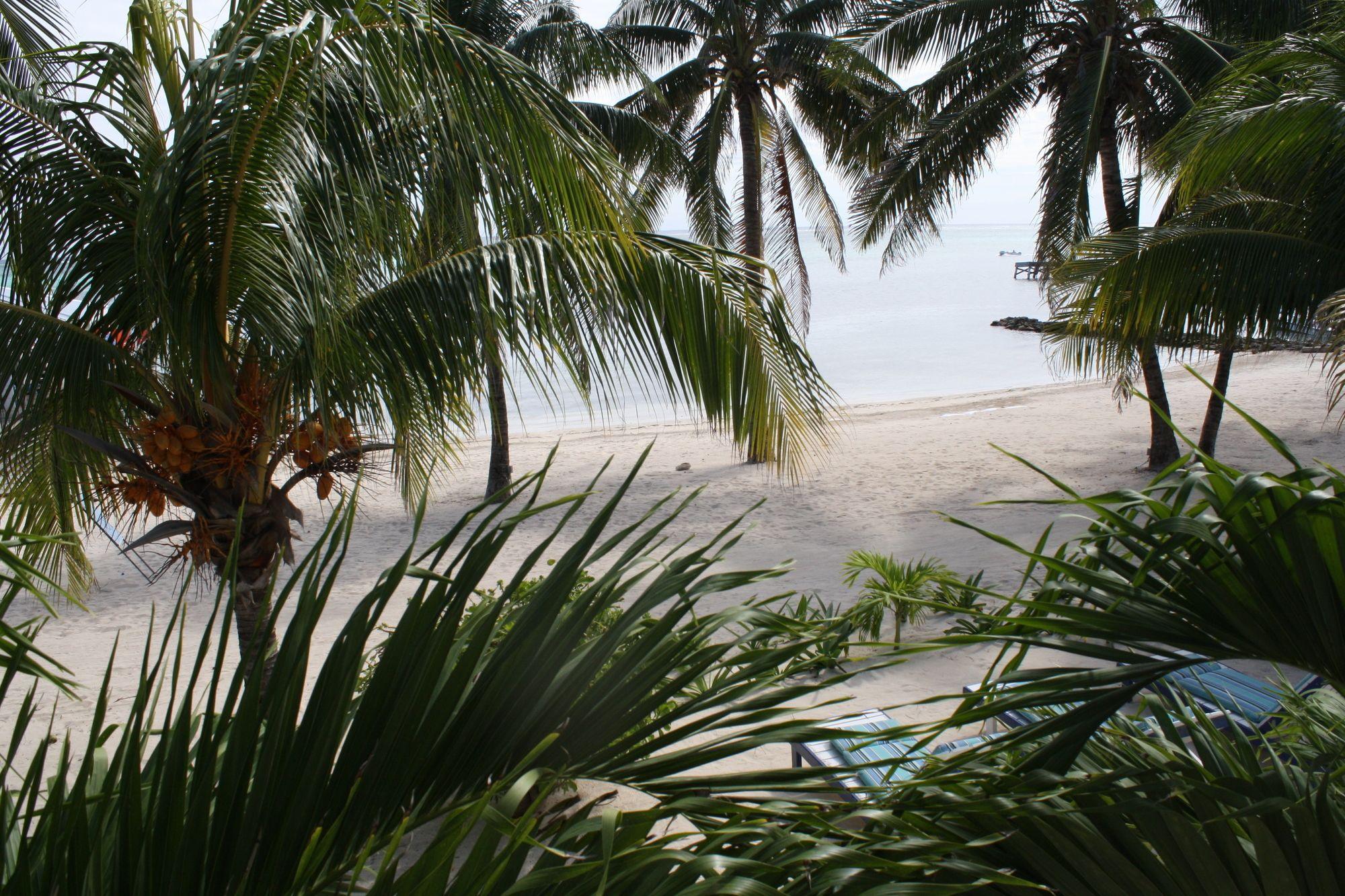 Playa San Pedro Holiday Hotel