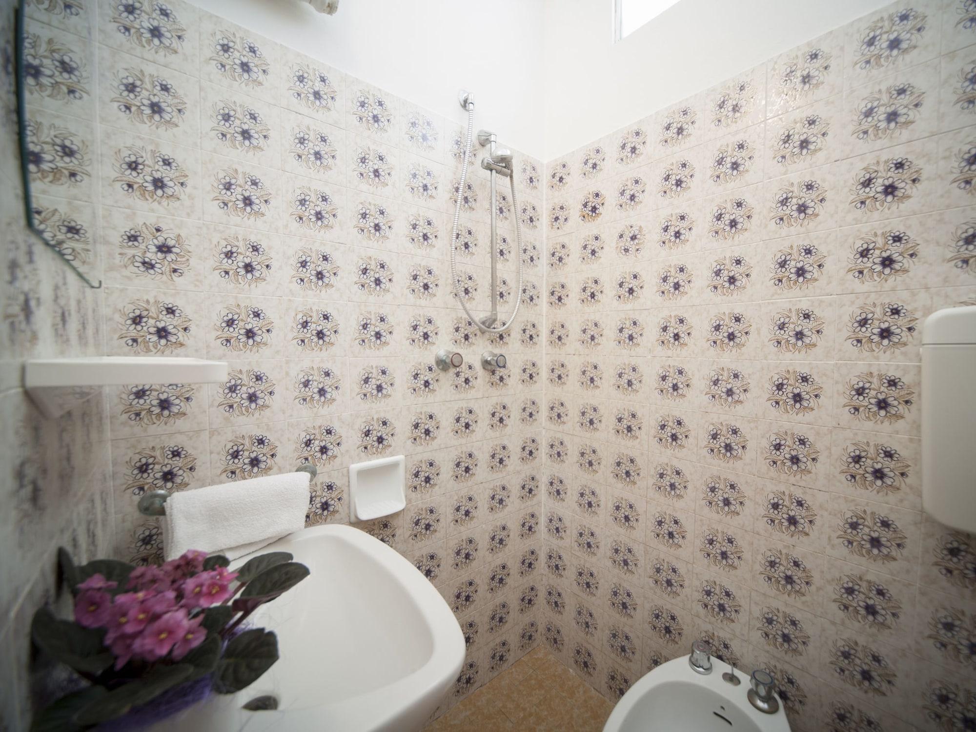 Equipamiento de Habitación Hotel Luciana