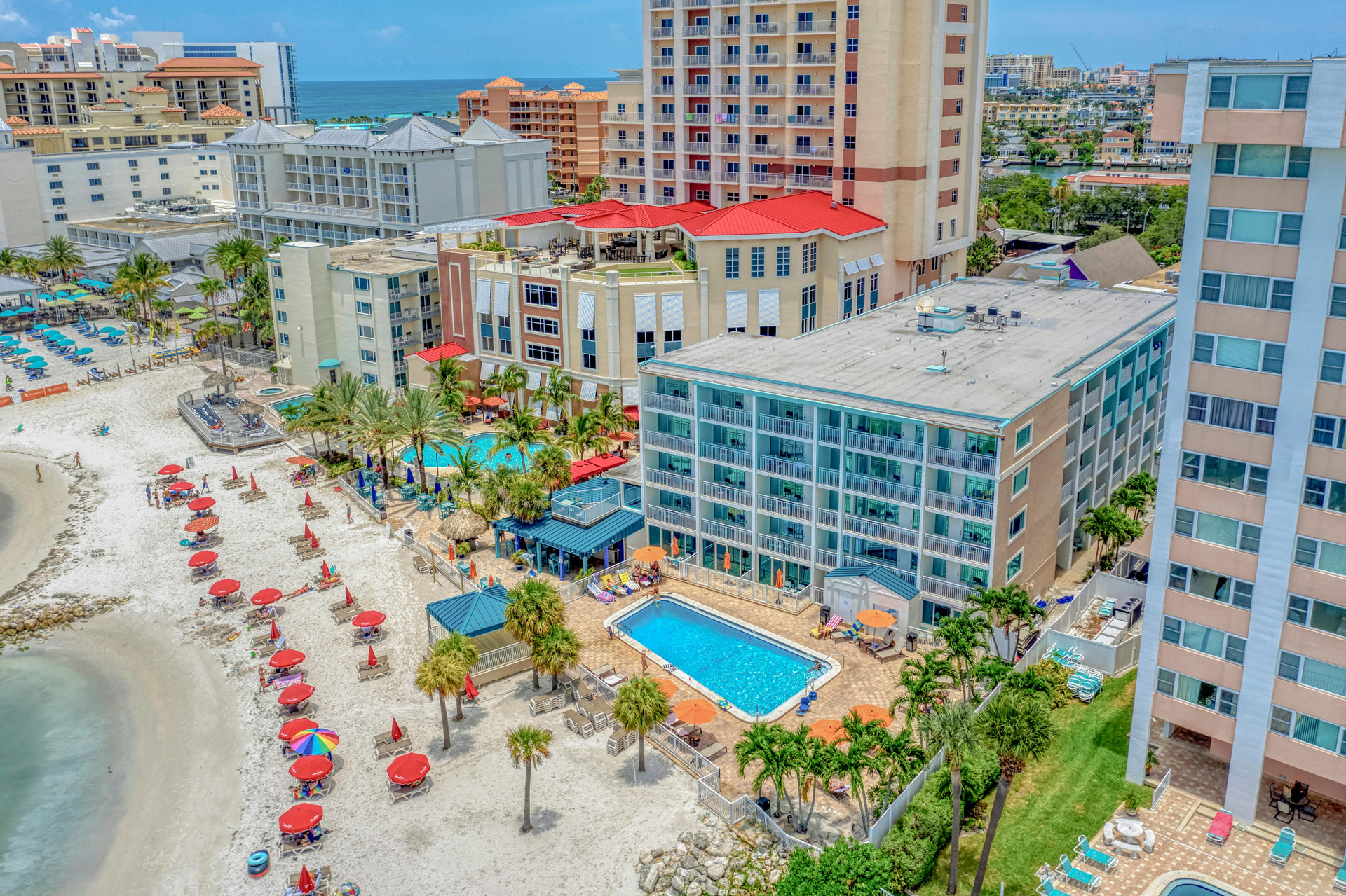 Vista Exterior Winter the Dolphin's Beach Club