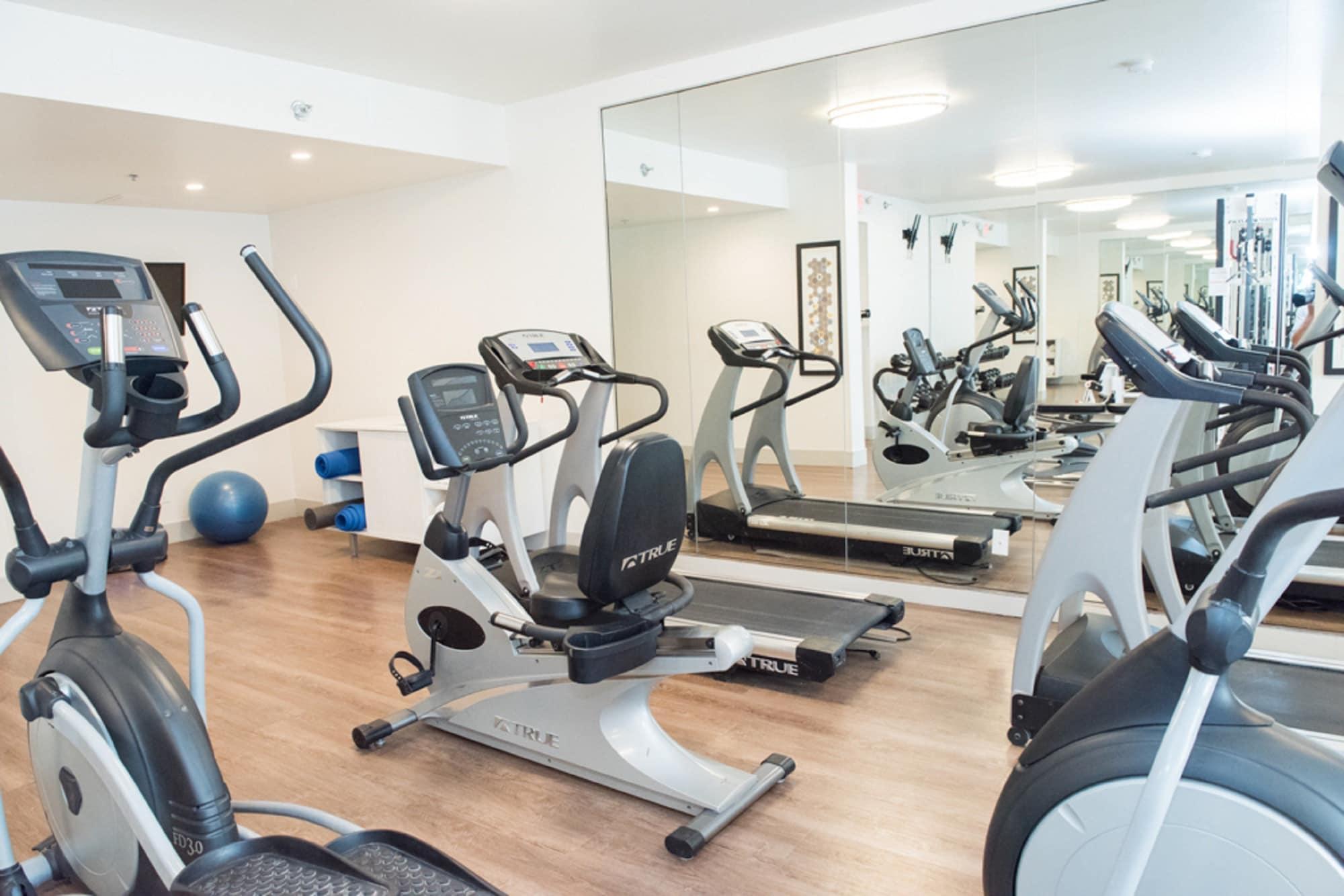 Gimnasio Holiday Inn Express Moss Point by IHG