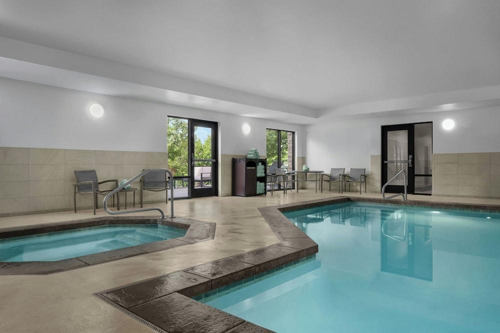 Vista Piscina SpringHill Suites Lehi at Thanksgiving Point