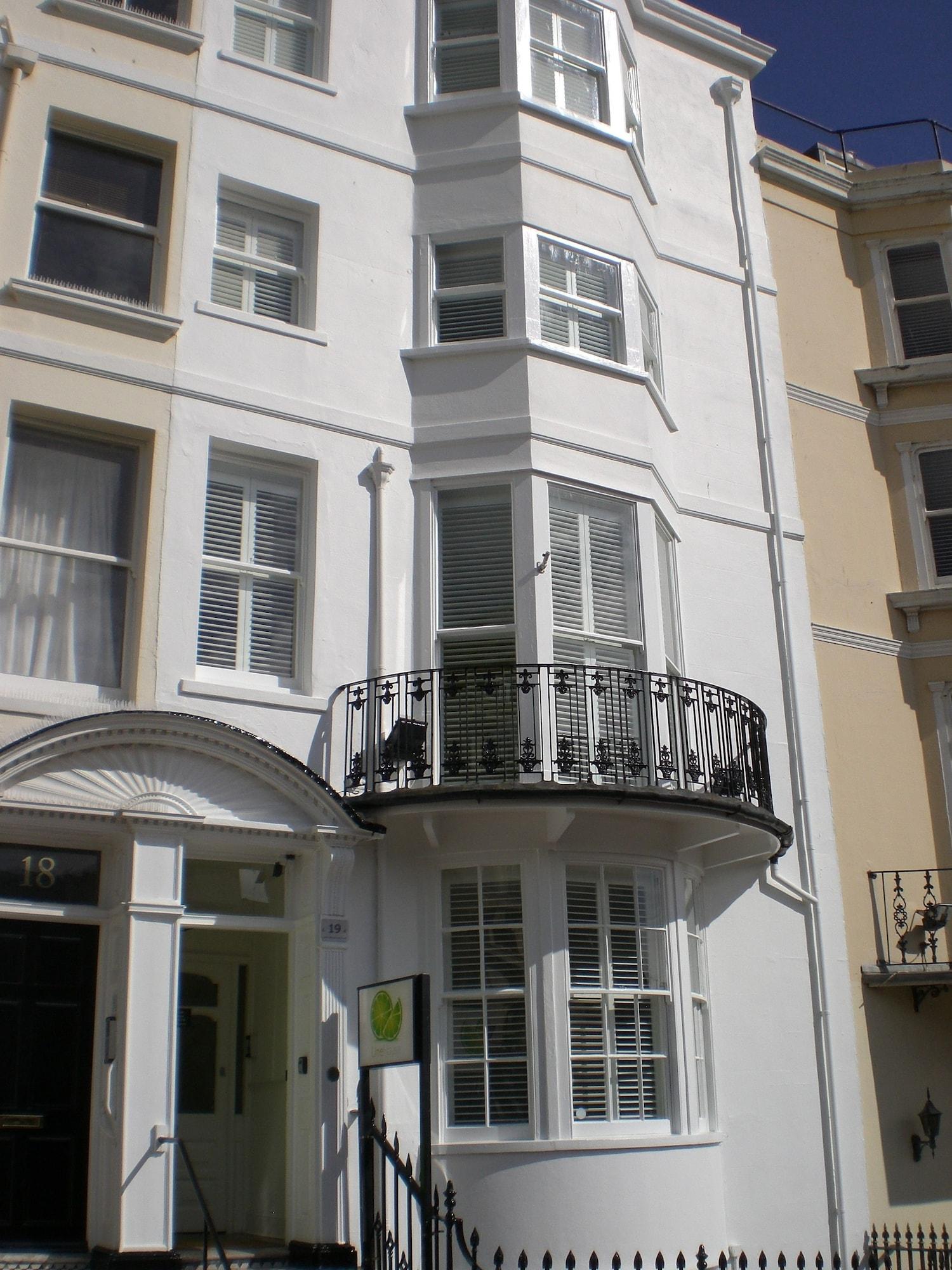 Vista Exterior LimeHouse