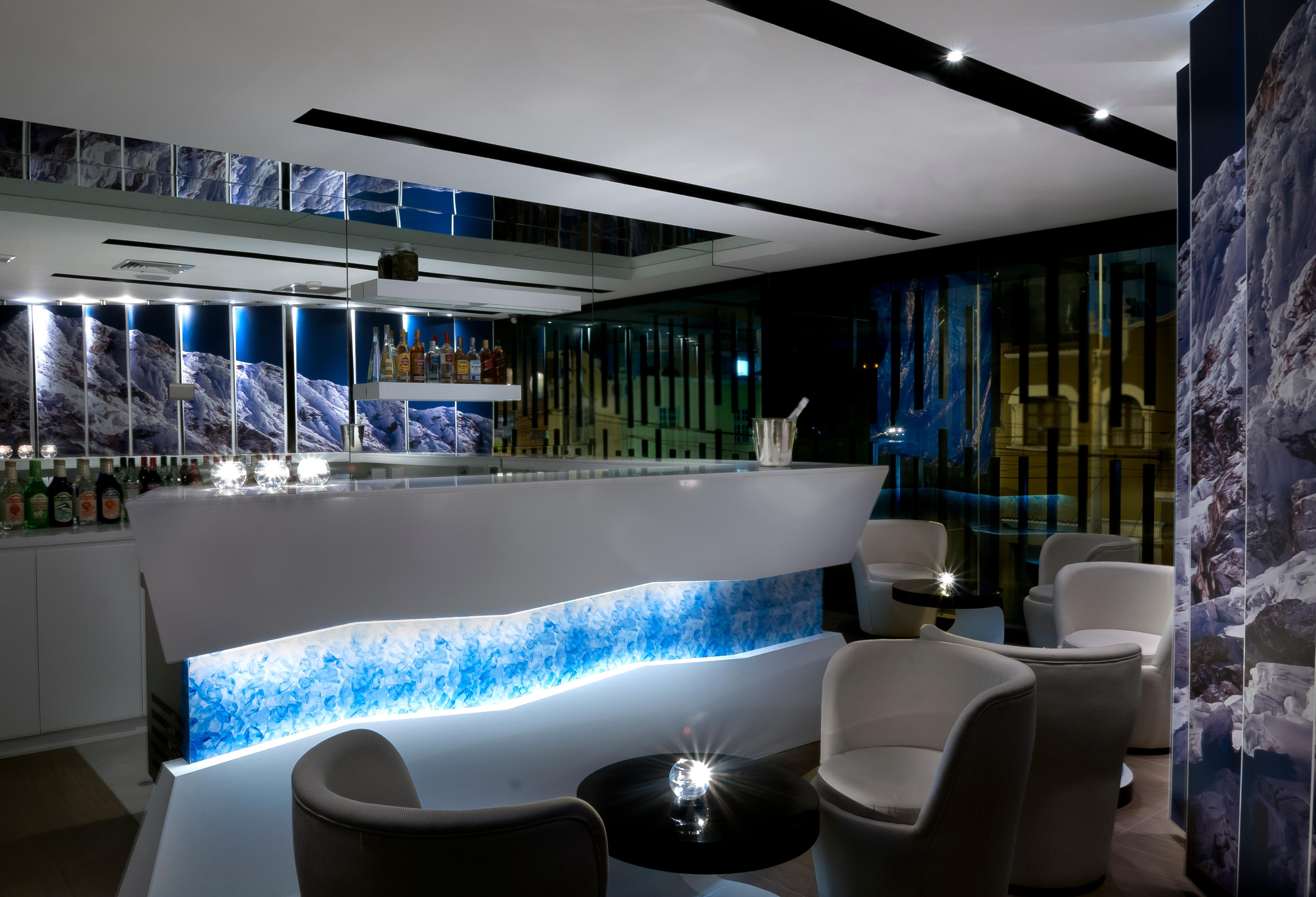 Bar/Salón Arawi Miraflores Prime