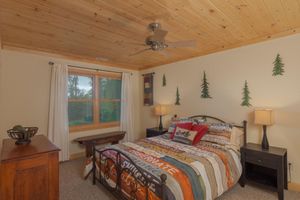 Alquiler Vacacional - Get-Away Mountain Cabin. Hot Tub, Sunset Mtn. Views, Game Room, Near Asheville