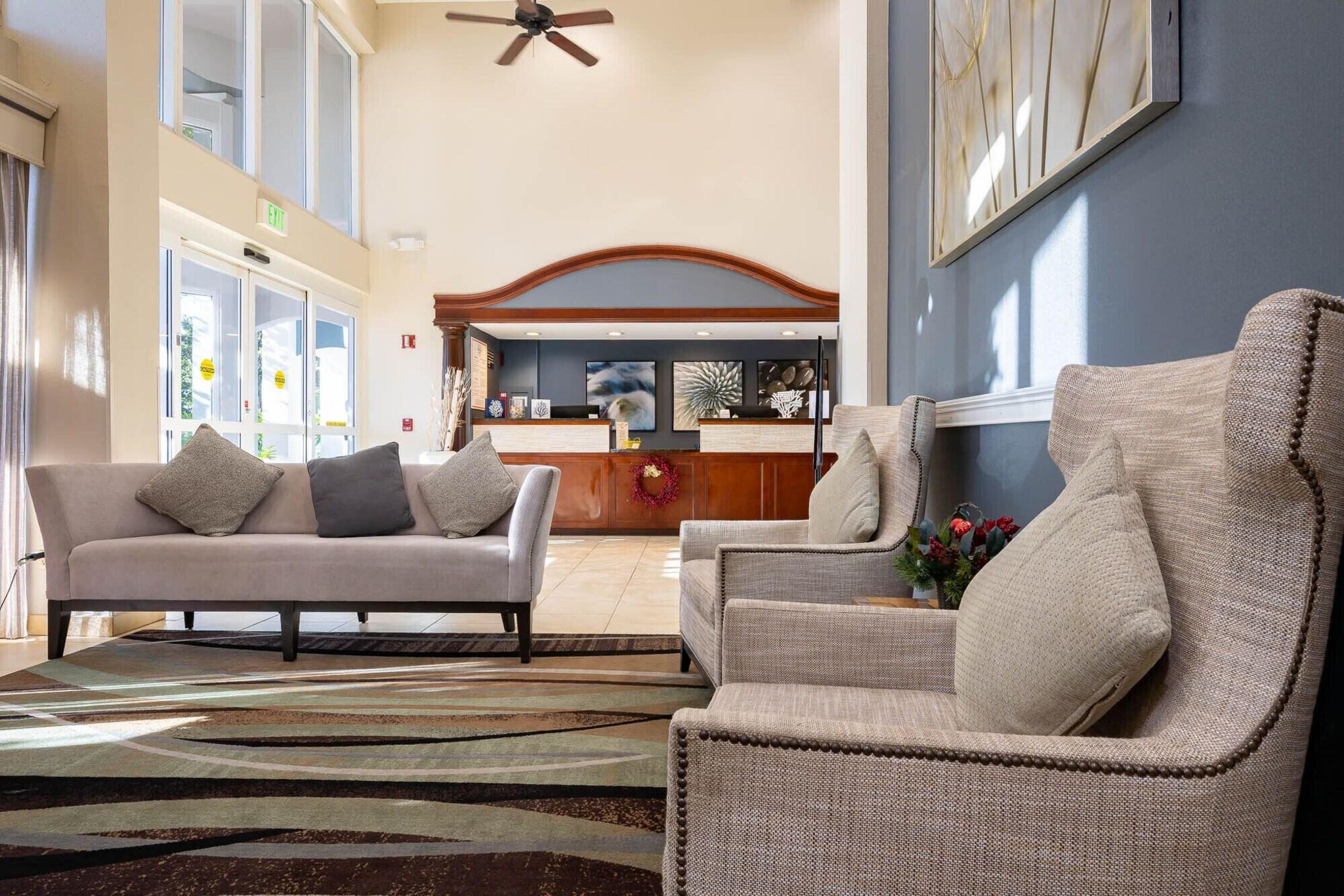 Vista Lobby SummerPlace Inn Destin