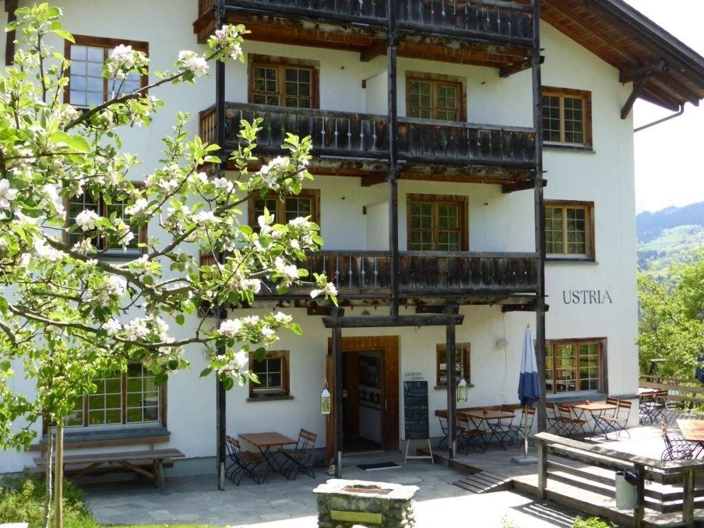 Vista Exterior Hotel Ucliva