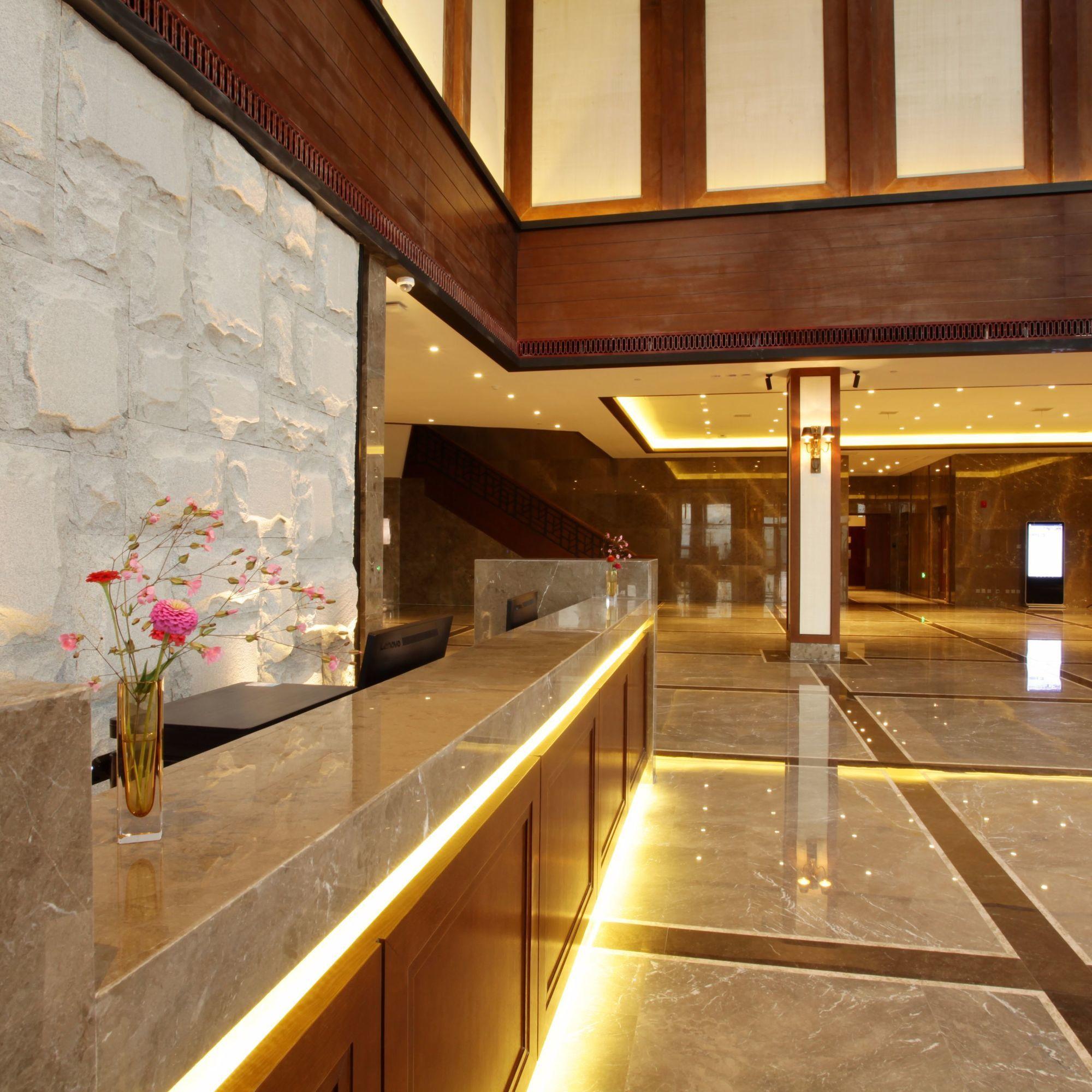 Vista do lobby Changbaishan Maplewood Chalet
