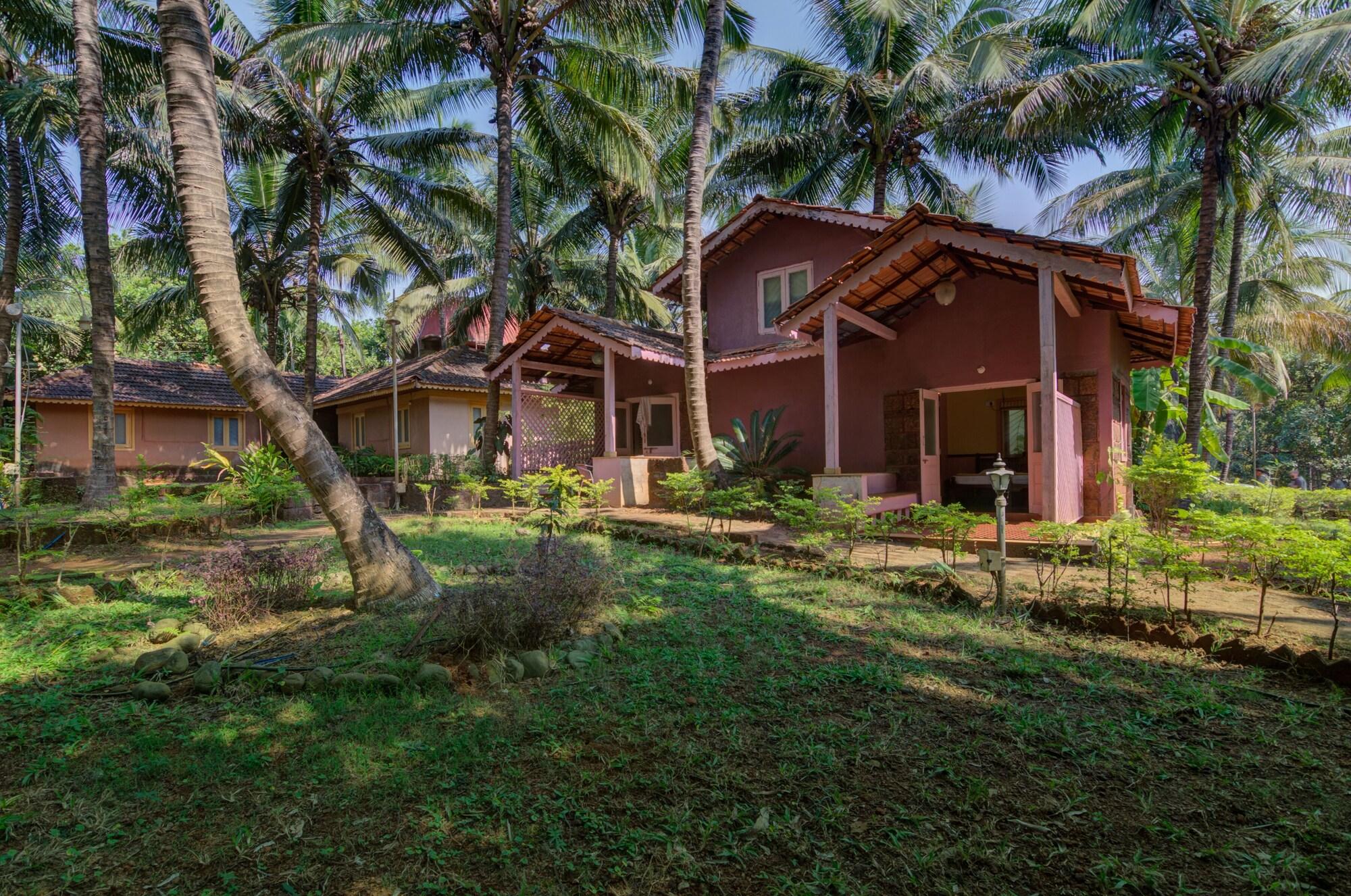 Vista Exterior Shantai by the lake