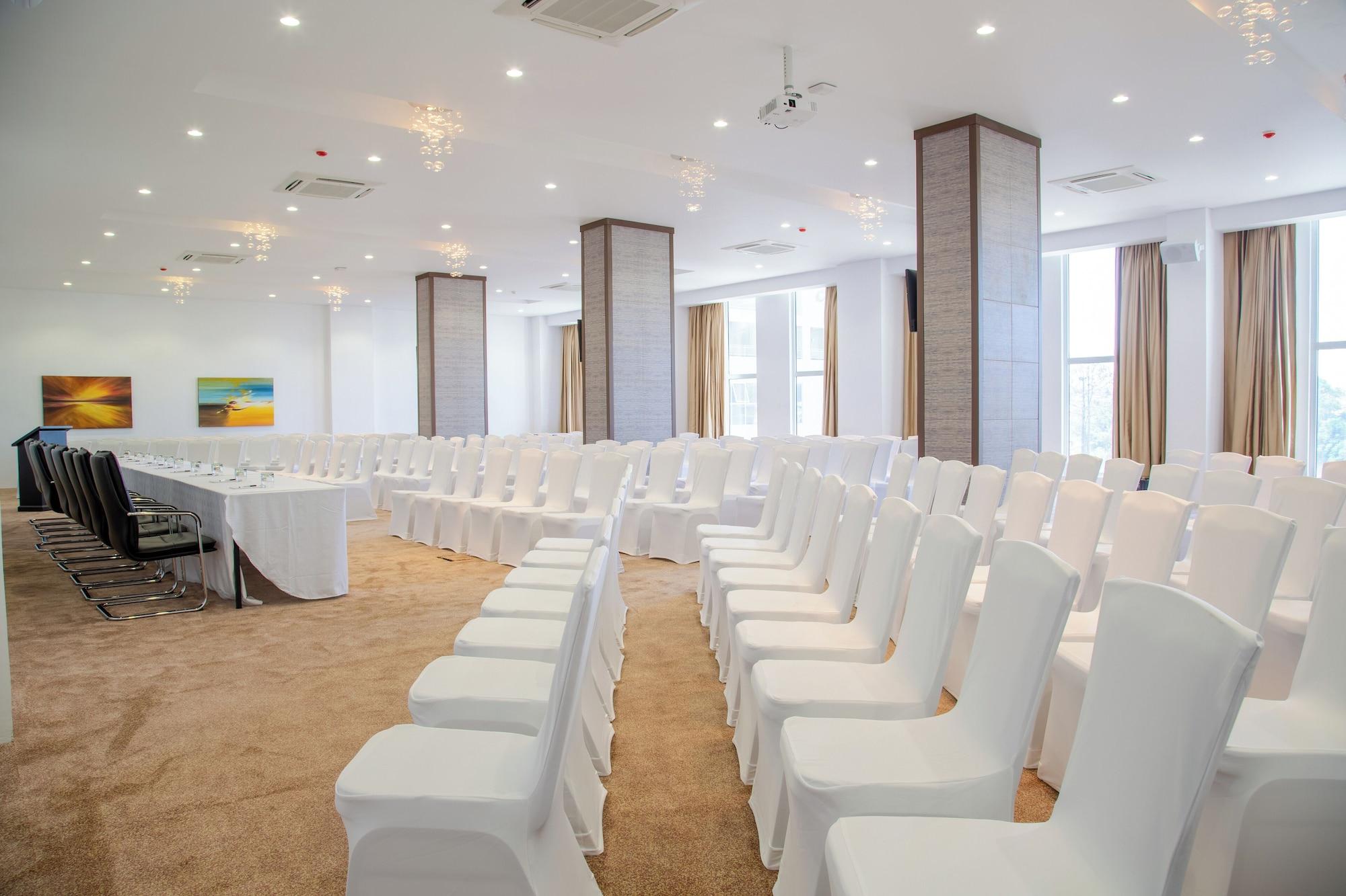 Sala de Reuniones Amaryllis Hotel