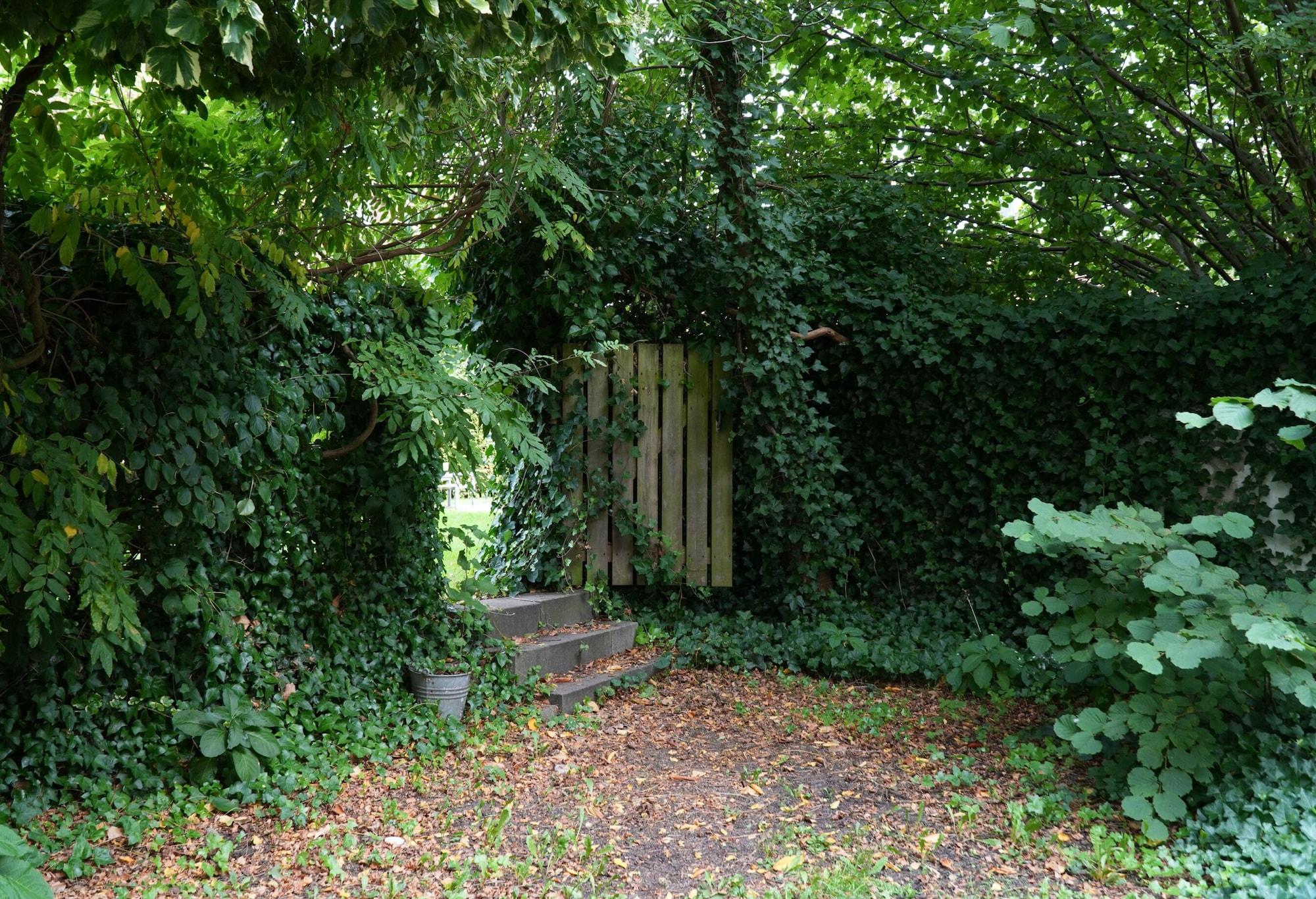 Vista Exterior Greenbrook Blue Suites