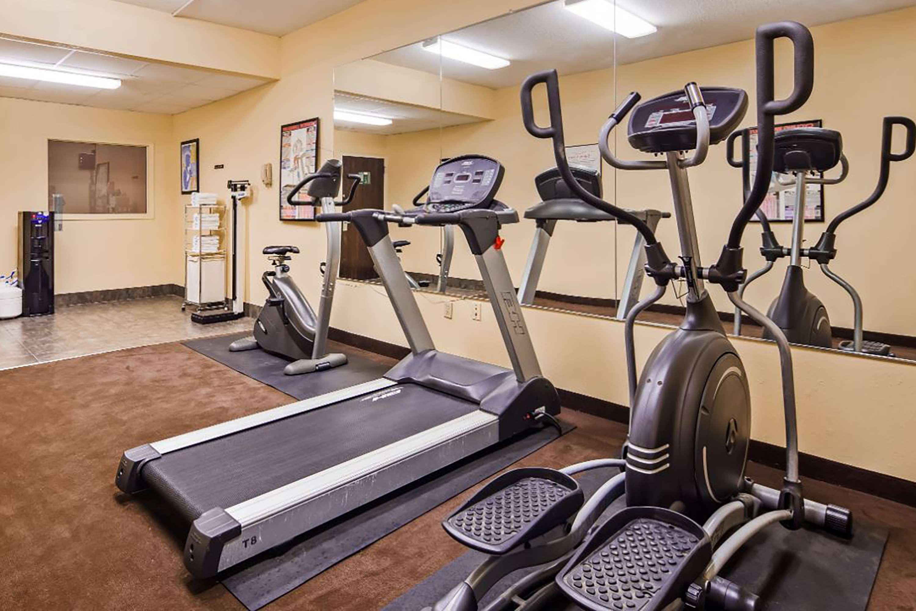 Instalaciones Recreativas Baymont By Wyndham La Vergne