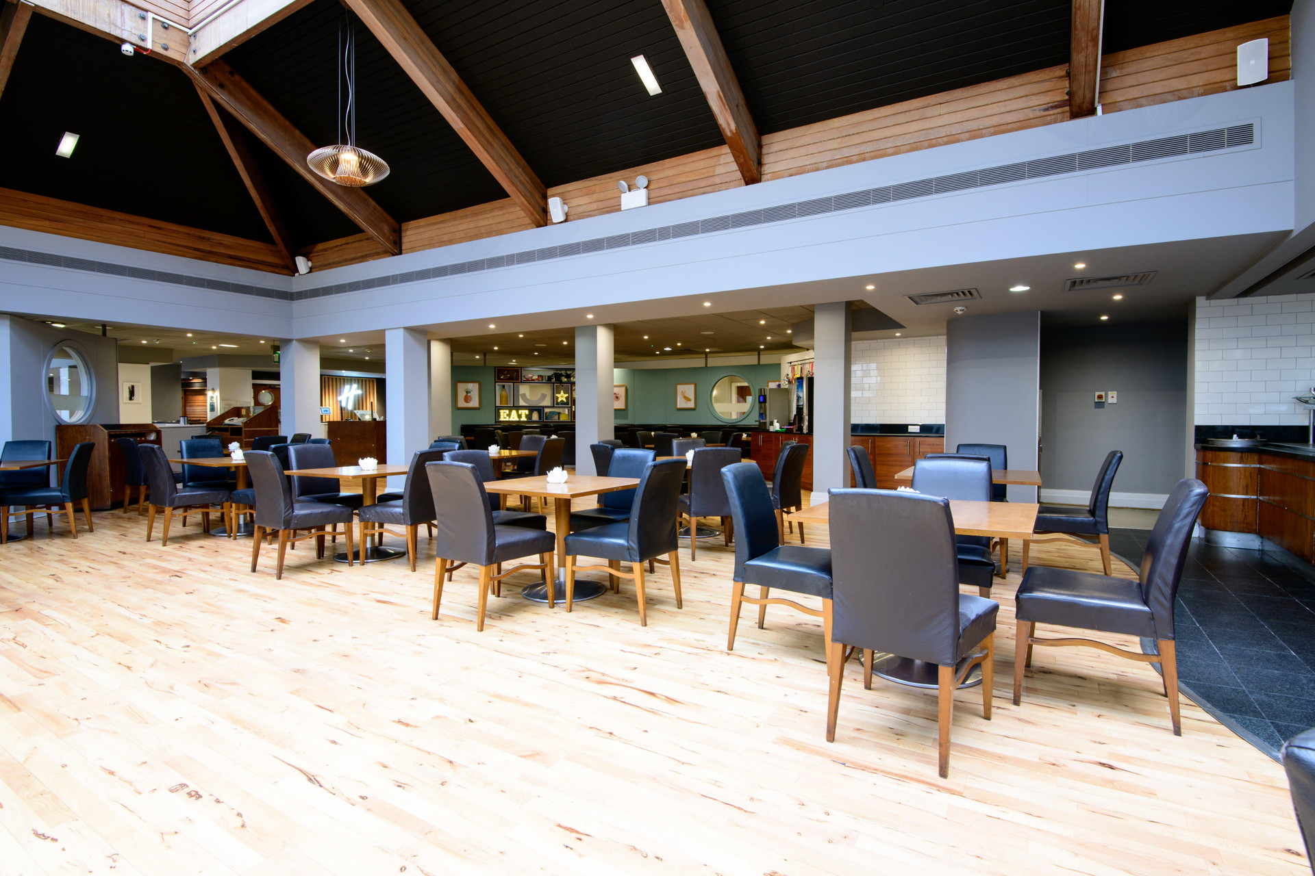 Bar/Salón Holiday Inn Bolton Centre by IHG