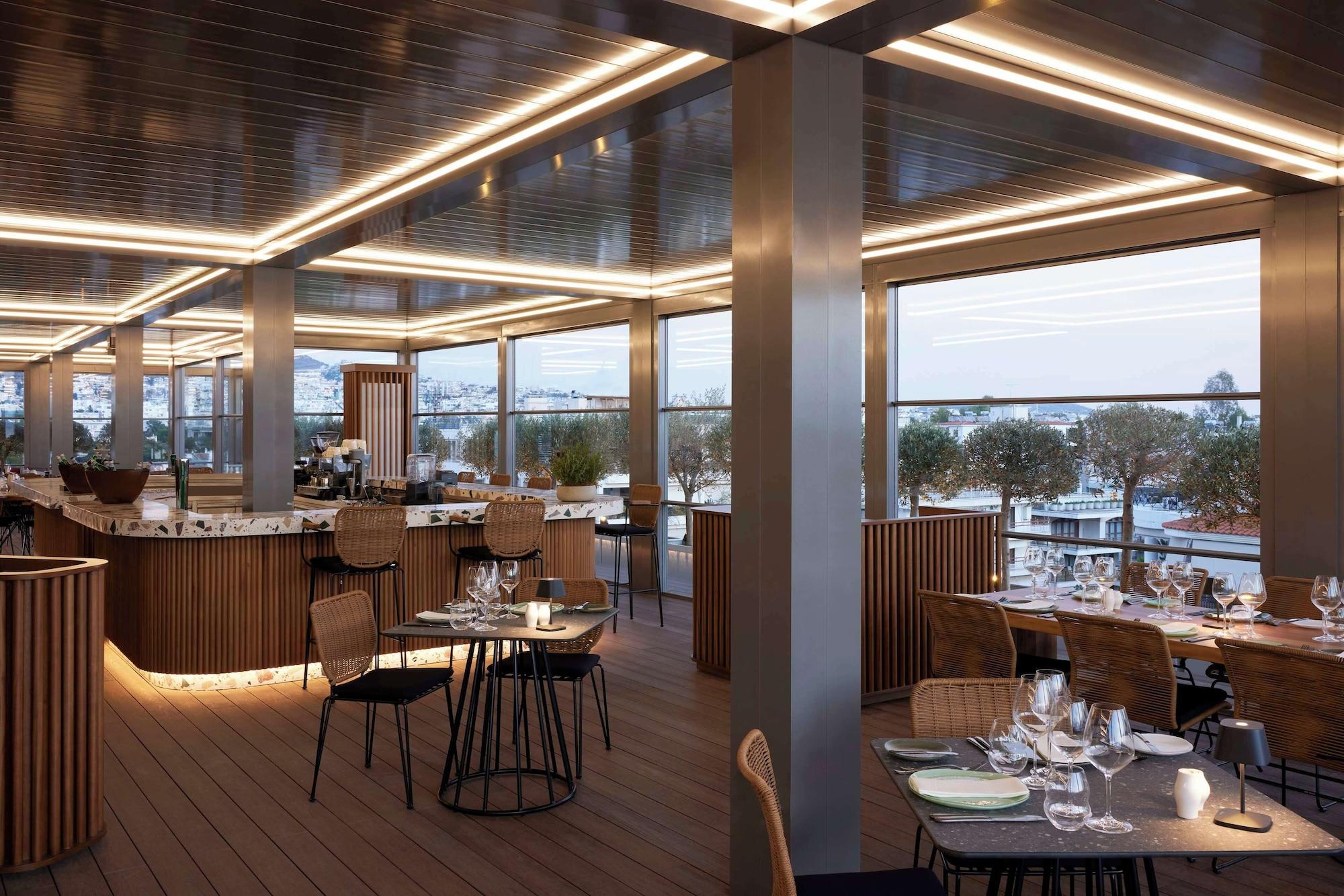 Restaurant Dusit Suites Athens