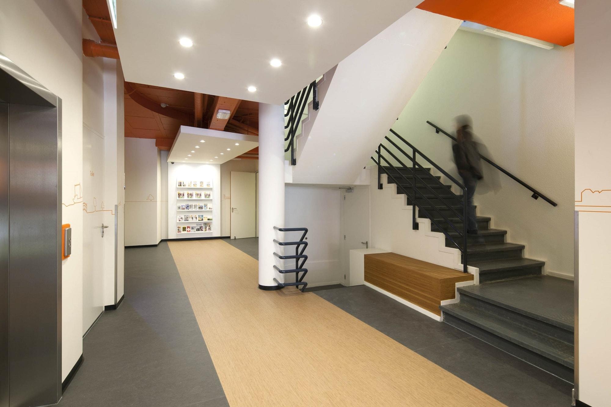 Vista Lobby easyHotel The Hague City Centre