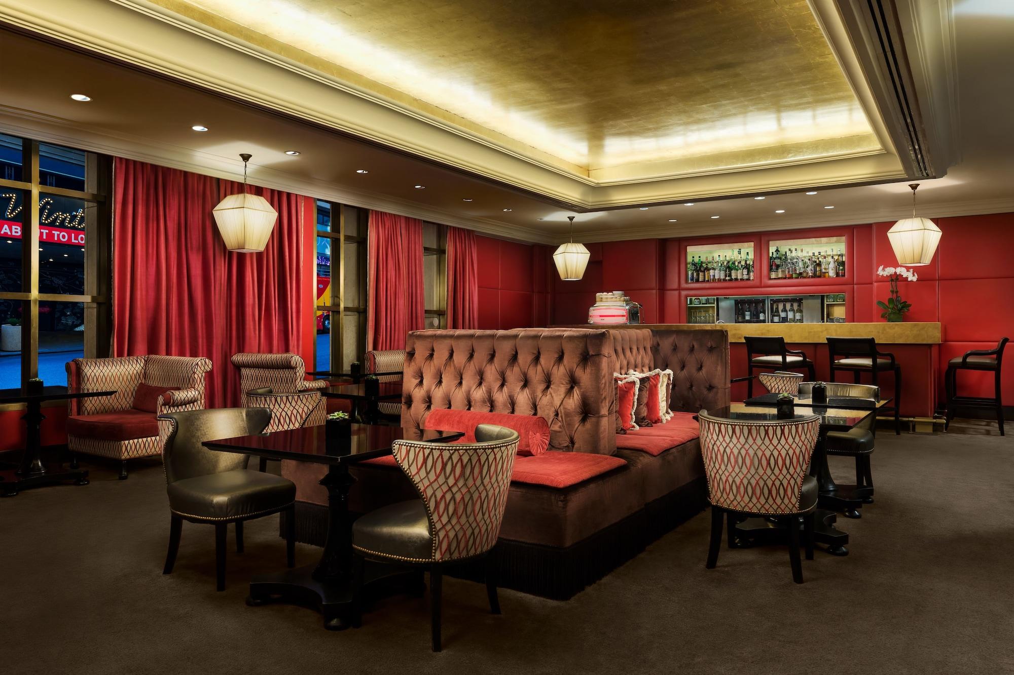 Bar/Salón The Michelangelo Hotel