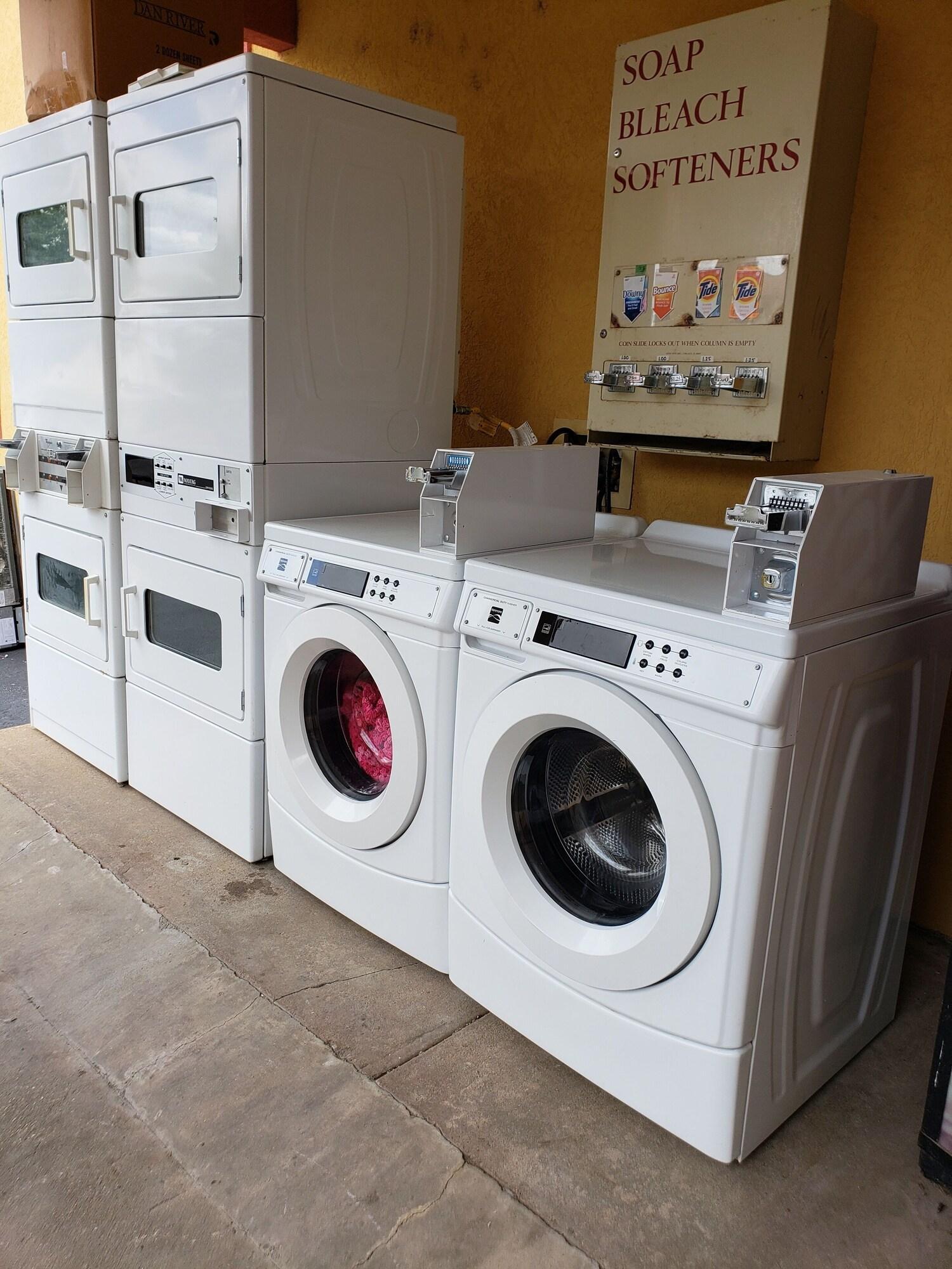 Instalaciones Recreativas Taylor village inn and suites