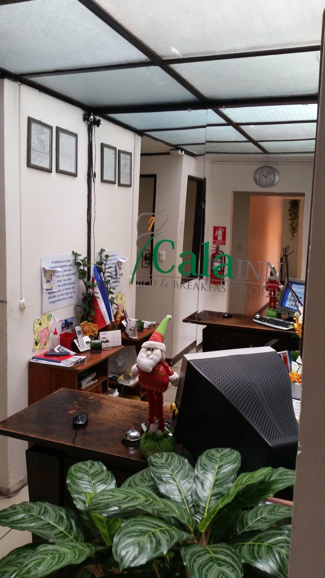 Vista Lobby Cala Inn B&B Airport