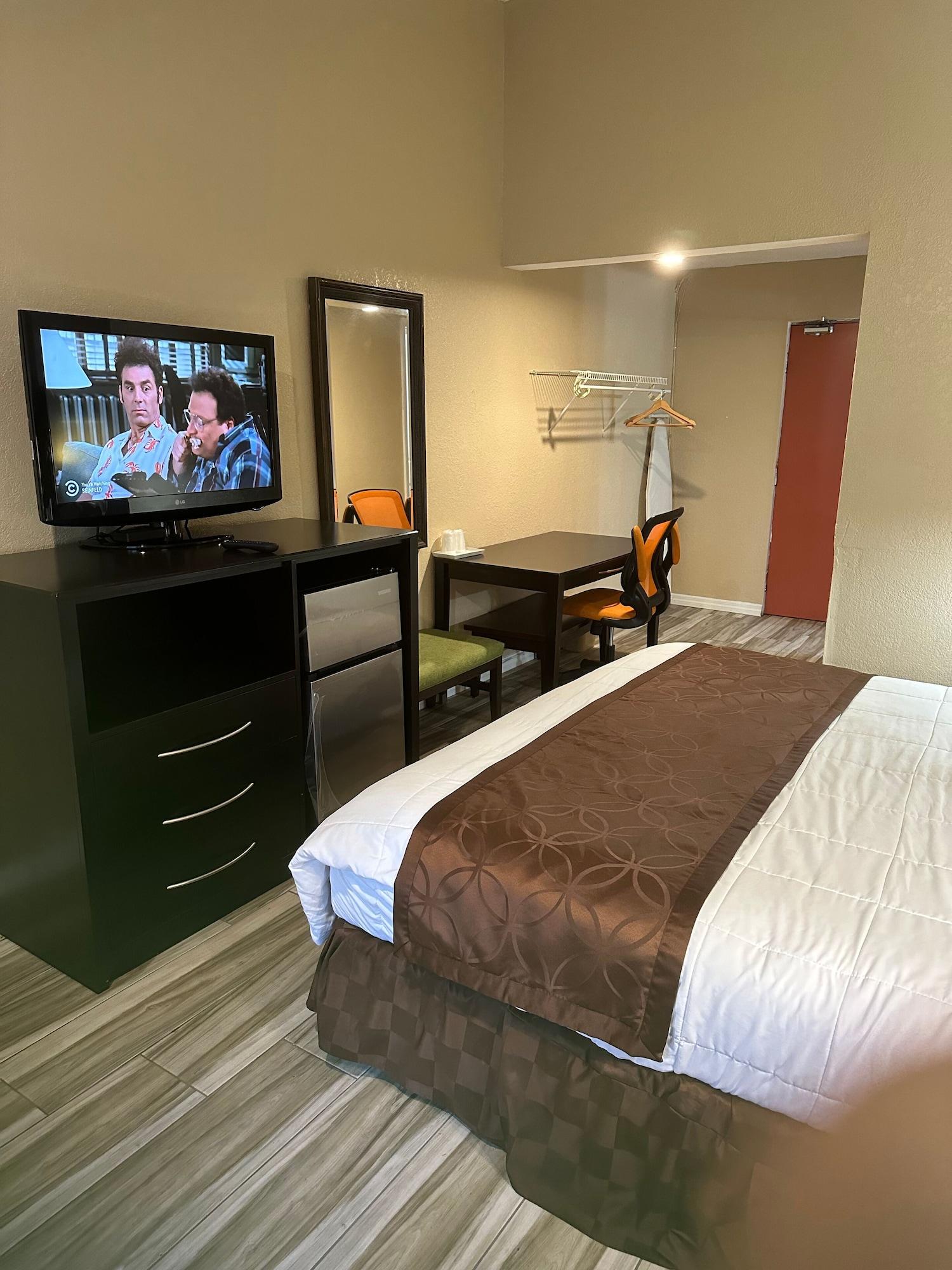 Varios A-1 Budget Motel