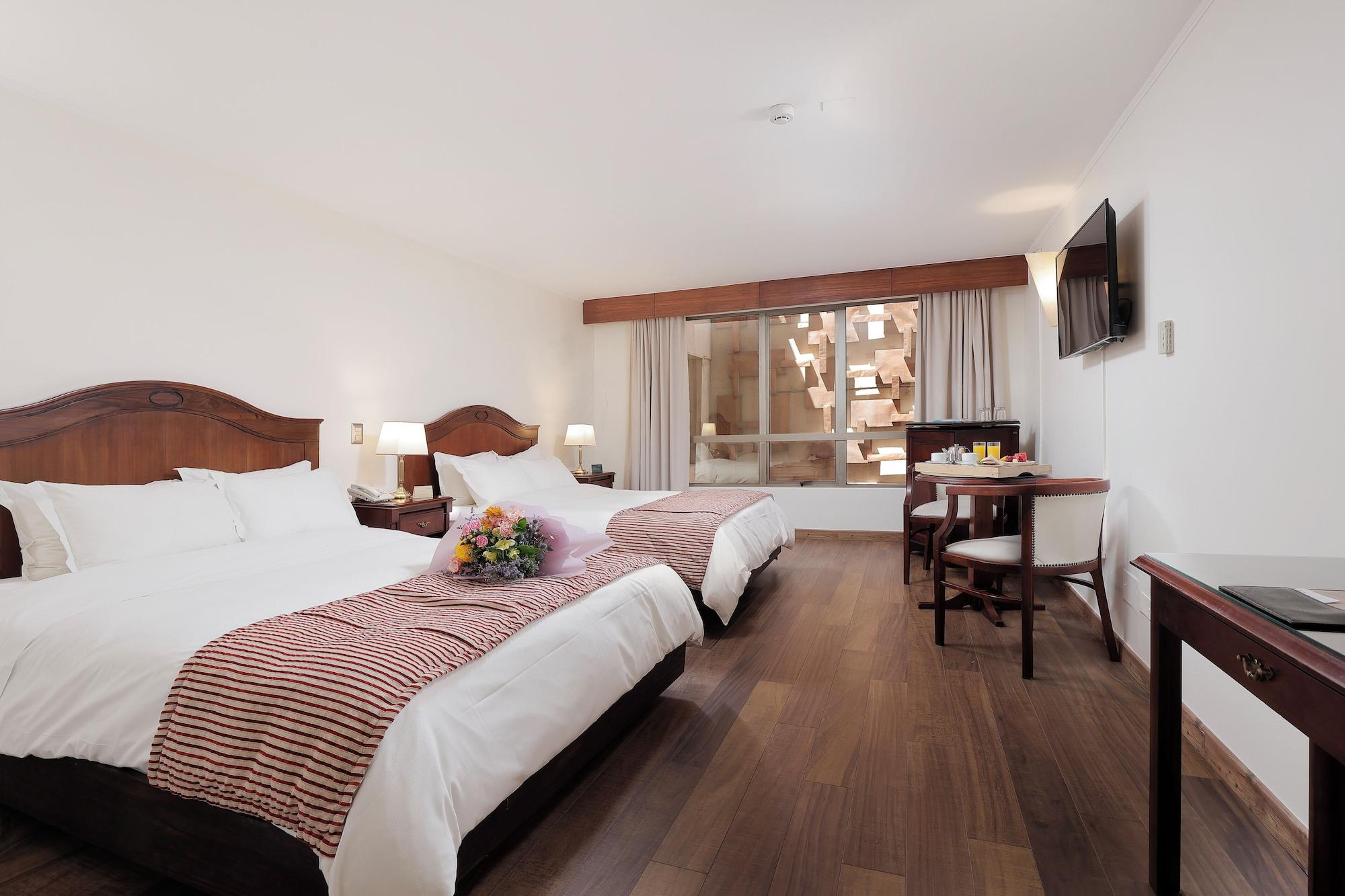 Habitación MR Hotel