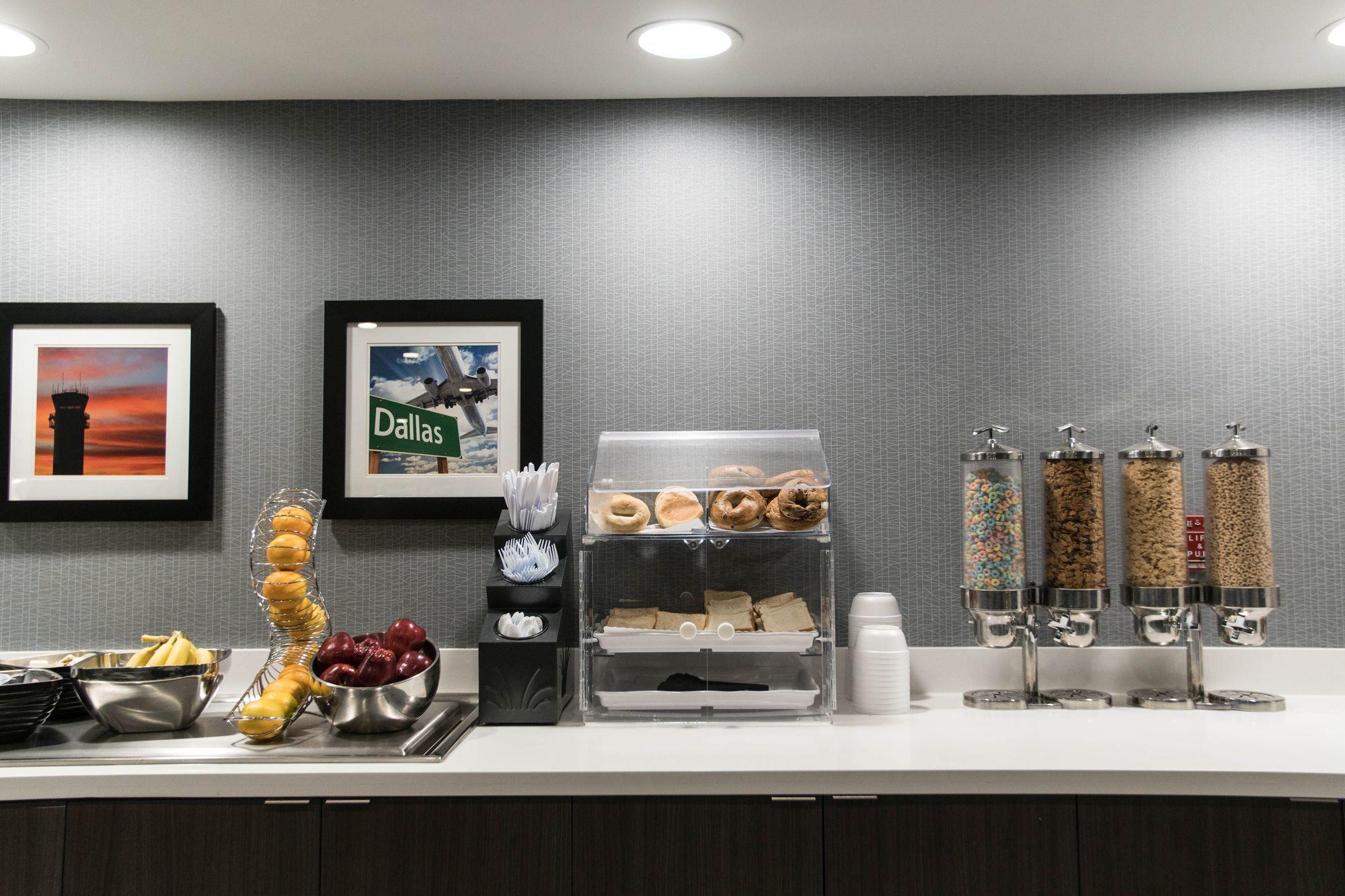 Restaurant Wingate by Wyndham Dallas Love Field